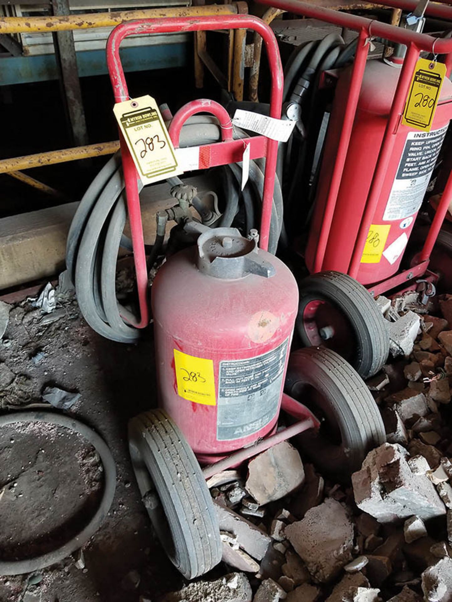 ANSUL DRY CHEMICAL EXTINGUISHER SYSTEM ON PNEUMATIC CART, HOSE AND HEAD ***LOCATED IN JERSEY CITY,