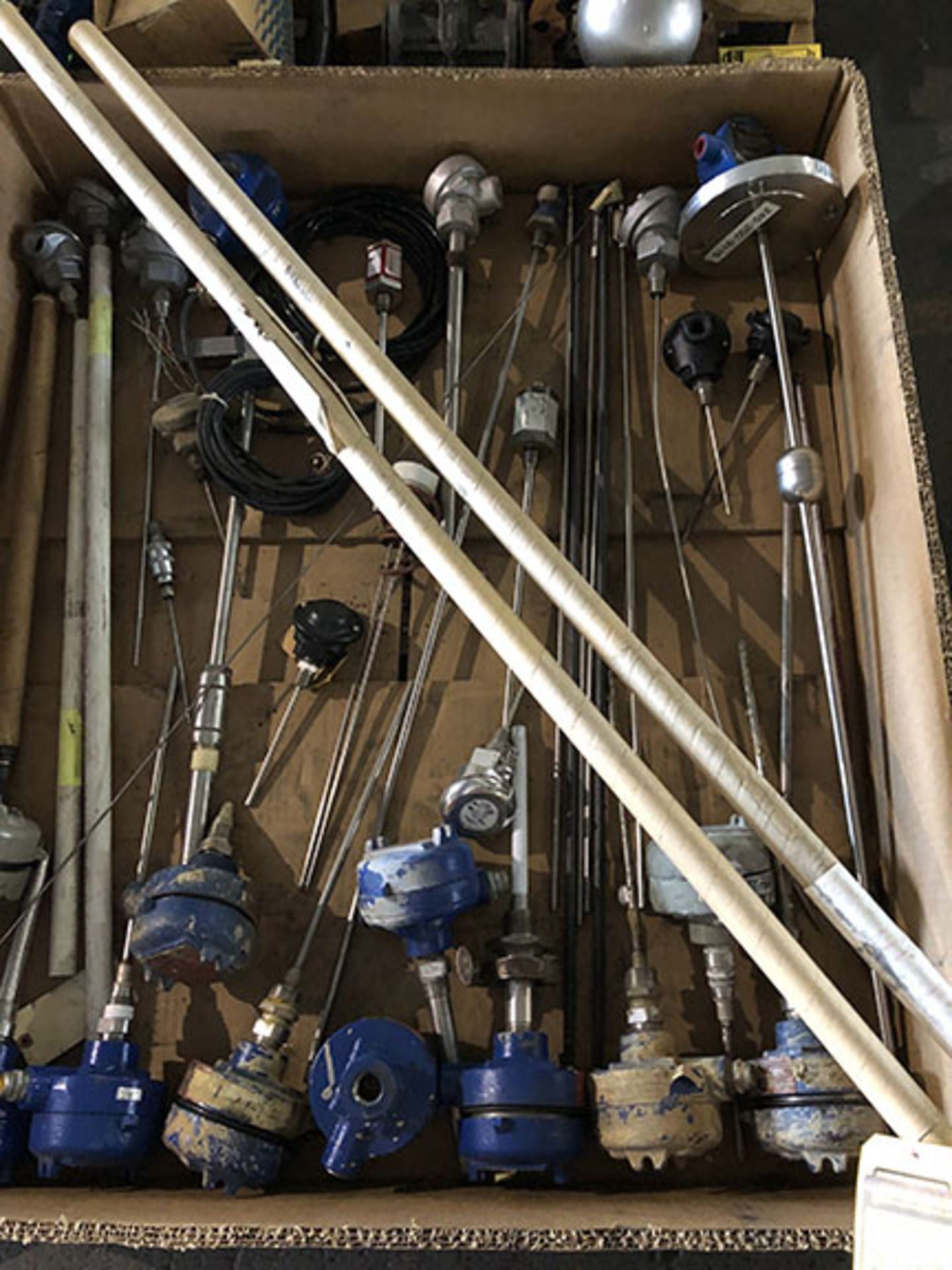 PALLET OF (10+) PROBE RODS