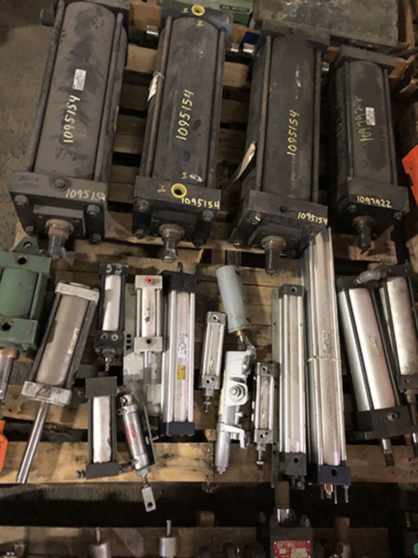 18) PNEUMATIC CYLINDERS; PARKER, BIMBA, BOSCH, PARKER AND MISC. BRANDS