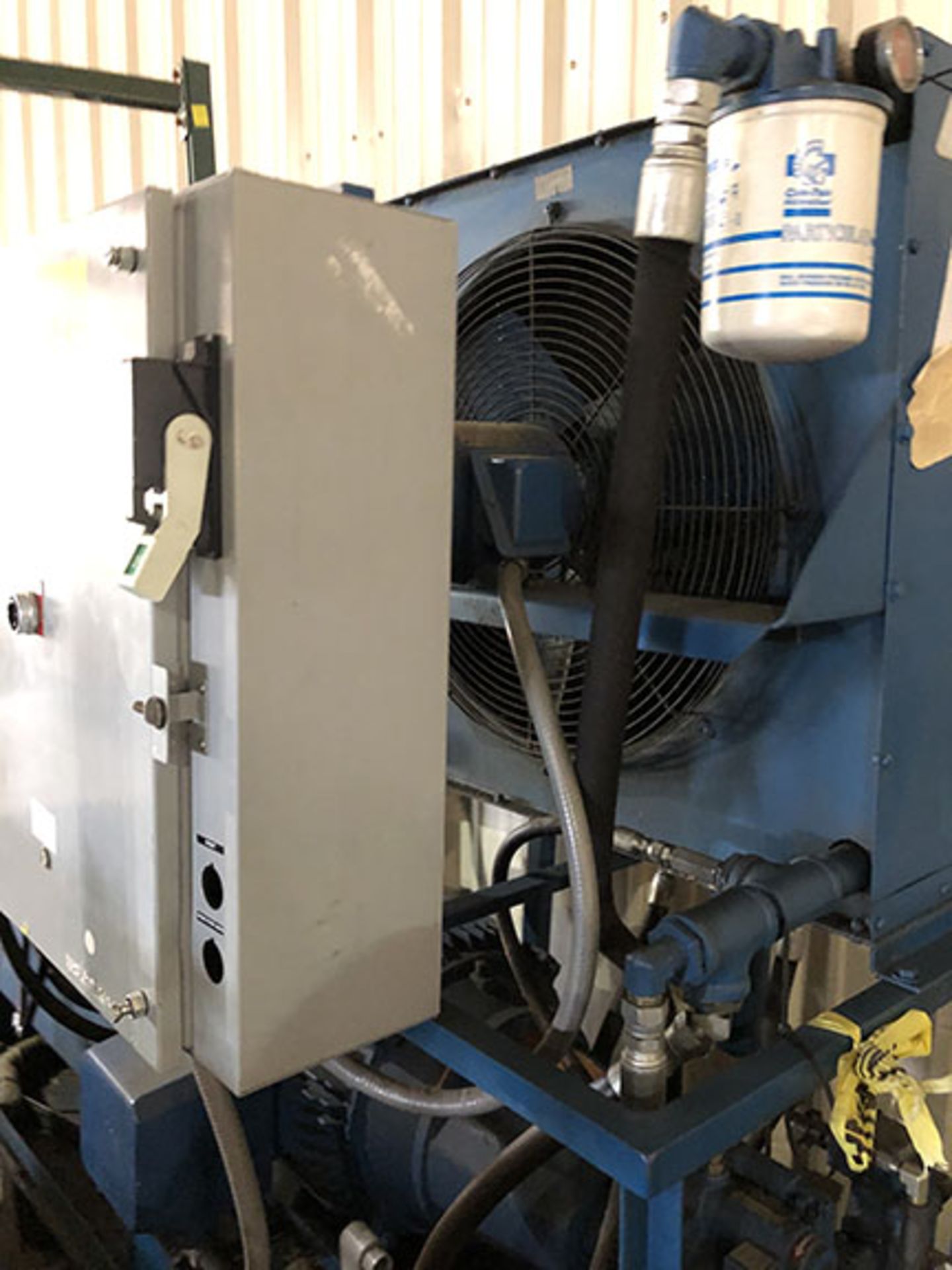 AMERICAN INDUSTRIAL HYDRAULIC PUMP UNIT, MODEL AC-35-3 HEAT EXCHANGER, 30 HP MOTOR, HIGH VARIANCE - Image 2 of 5