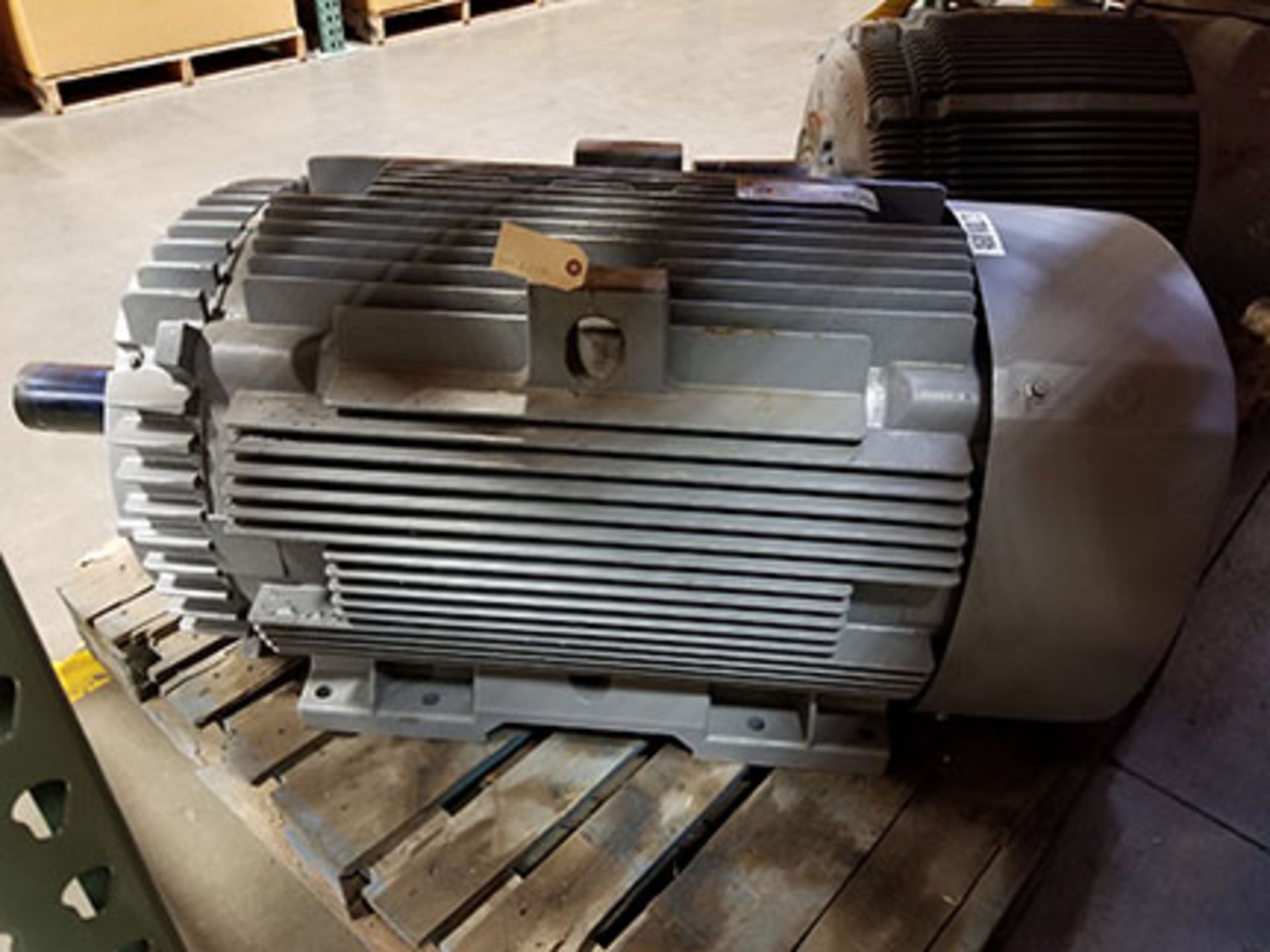 GENERAL ELECTRIC 150HP, 1,780 RPM, 449T FRAME, 460V ELECTRIC MOTOR - Image 4 of 6