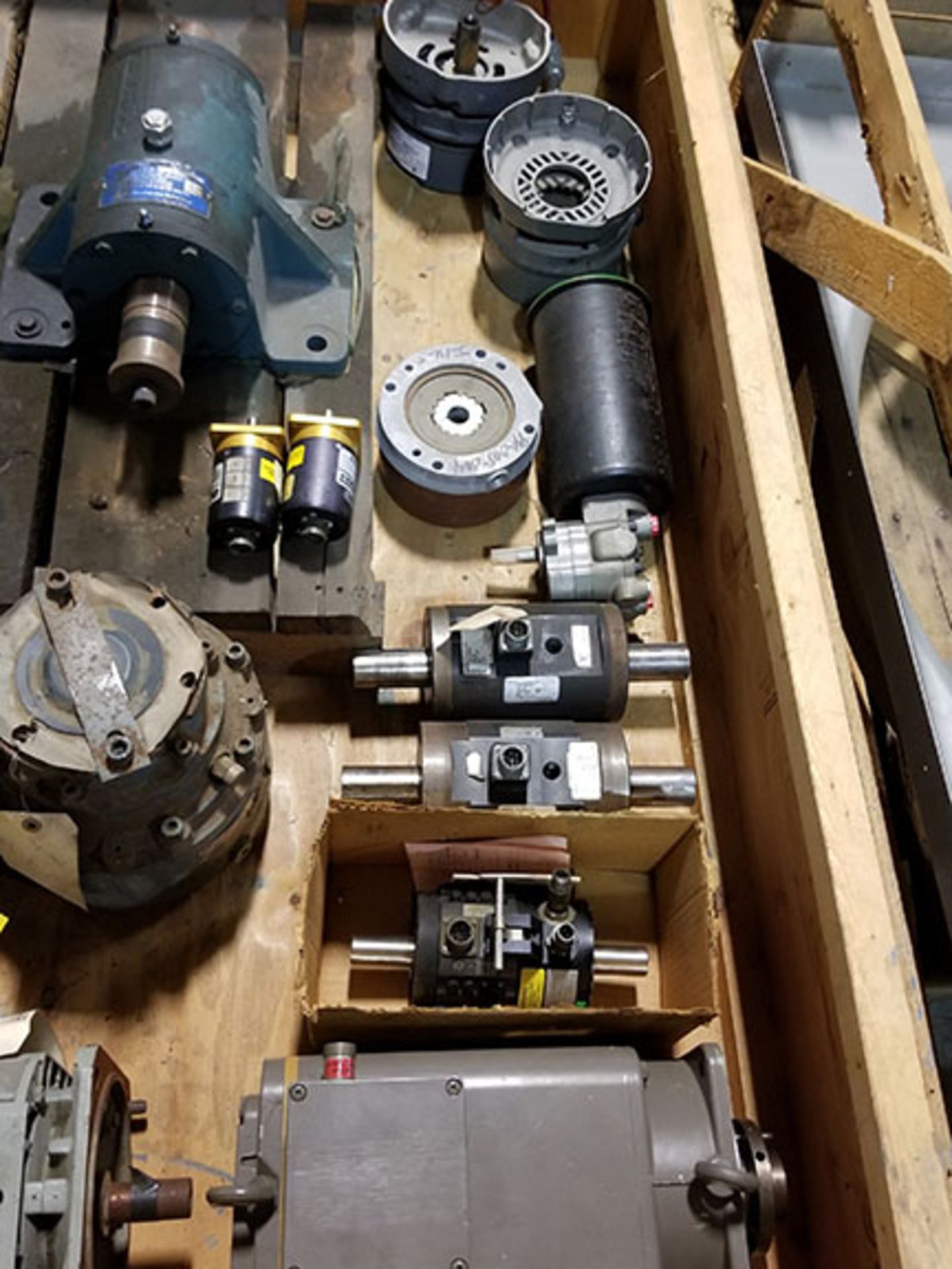 PALLET OF ASSORTED MOTOR CONTROL – LEBOW TORQUE SENSOR, MARQIP, WHEELABRATOR - Image 2 of 9