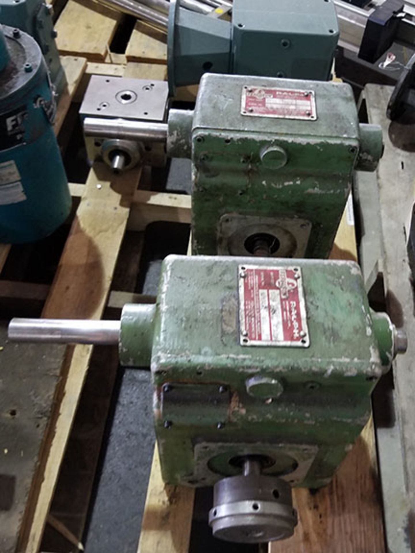 PALLET OF (11) GEARBOXES – (2) CONE DRIVE 50:1 – CAMCO – 50:1 GEAR REDUCER – (2) FERGUSON ROTARY AND - Image 12 of 12