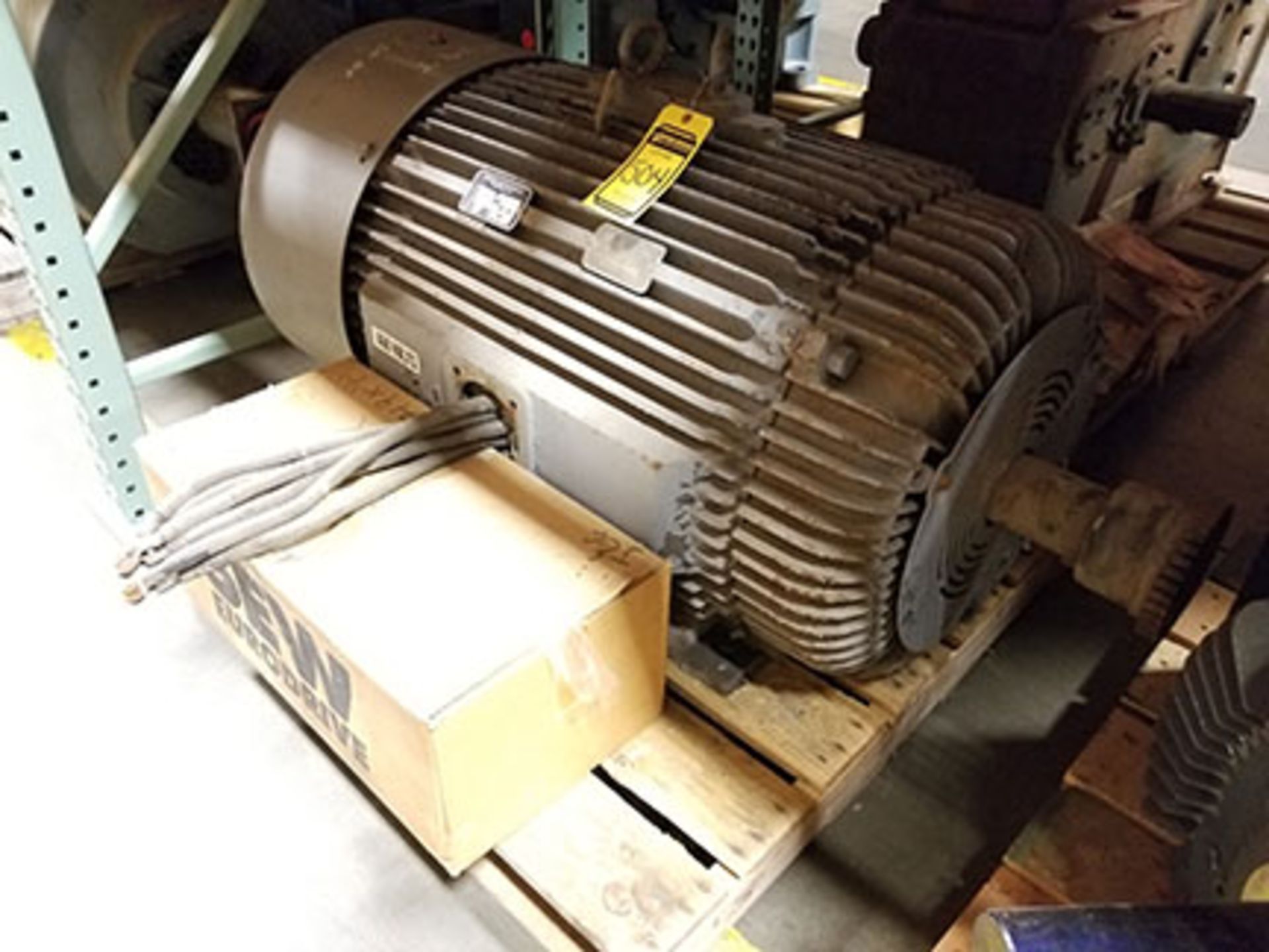 RELIANCE ELECTRIC 250HP, 1,785 RPM, 449T FRAME, 460V ELECTRIC MOTOR - Image 2 of 5