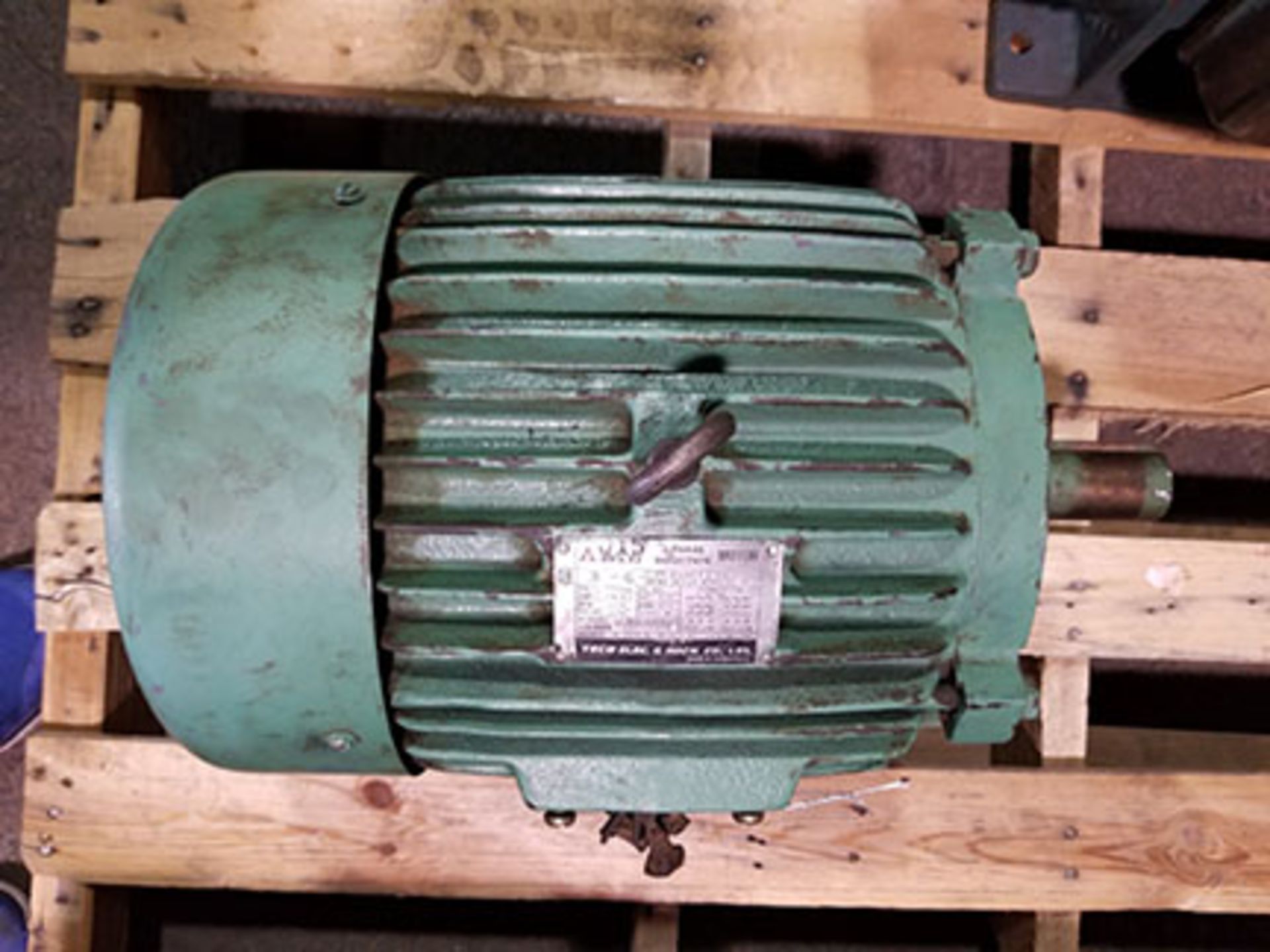 PALLET OF (4) ELECTRIC MOTORS – WESTINGHOUSE 10 HP, 215T, 1,740 RPM, -BALDOR 1 1/2 HP, 213T FRAME, - Image 7 of 13