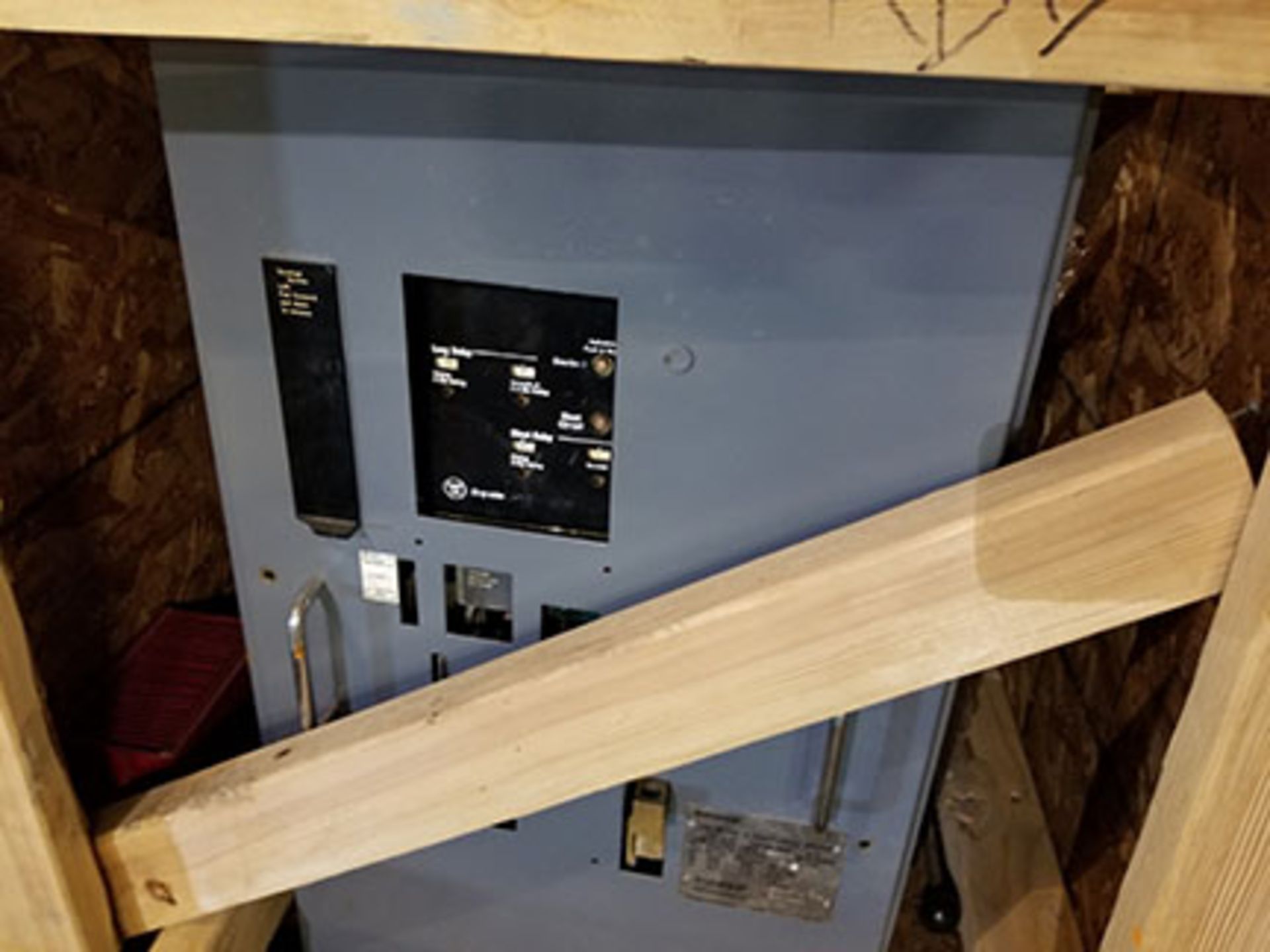 WESTINGHOUSE LOW-VOLTAGE AC POWER CIRCUIT BREAKER, TYPE DS-632, 3,200 AMP FRAME, 60HZ, CONT. - Image 2 of 5
