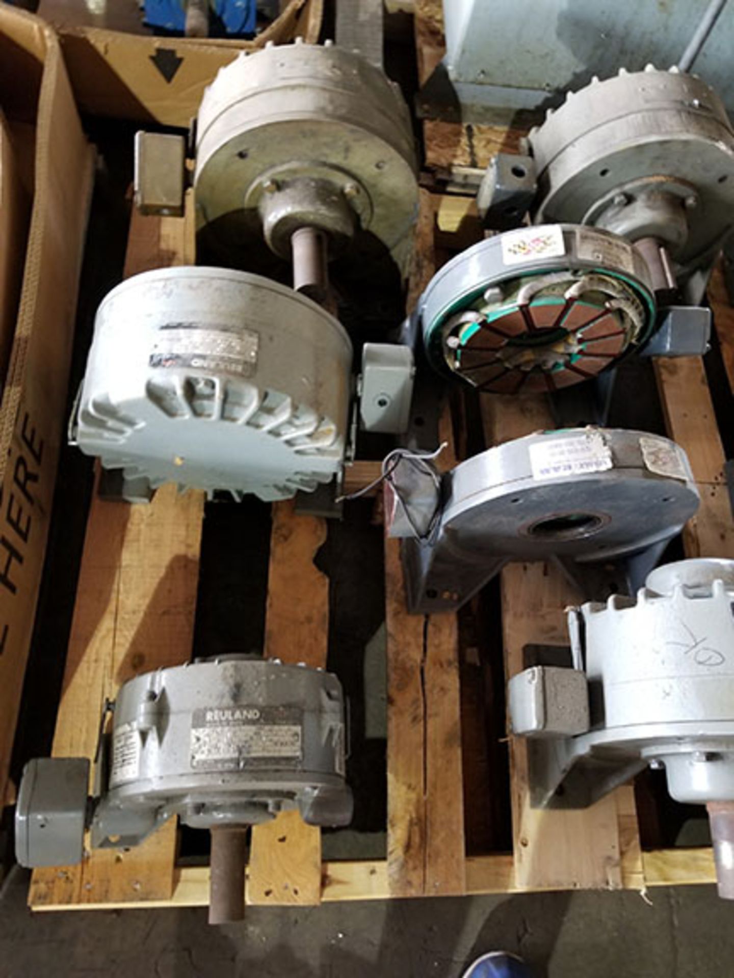 PALLET OF (4) ELECTRIC MOTORS - Image 9 of 9