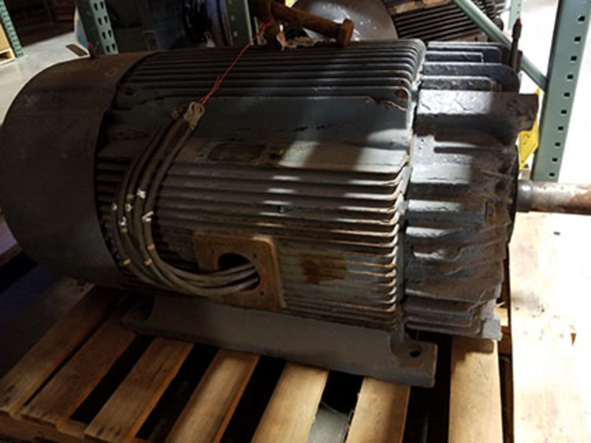 GENERAL ELECTRIC 250HP, 1,775 RPM, 449TS FRAME, 460V ELECTRIC MOTOR - Image 2 of 5