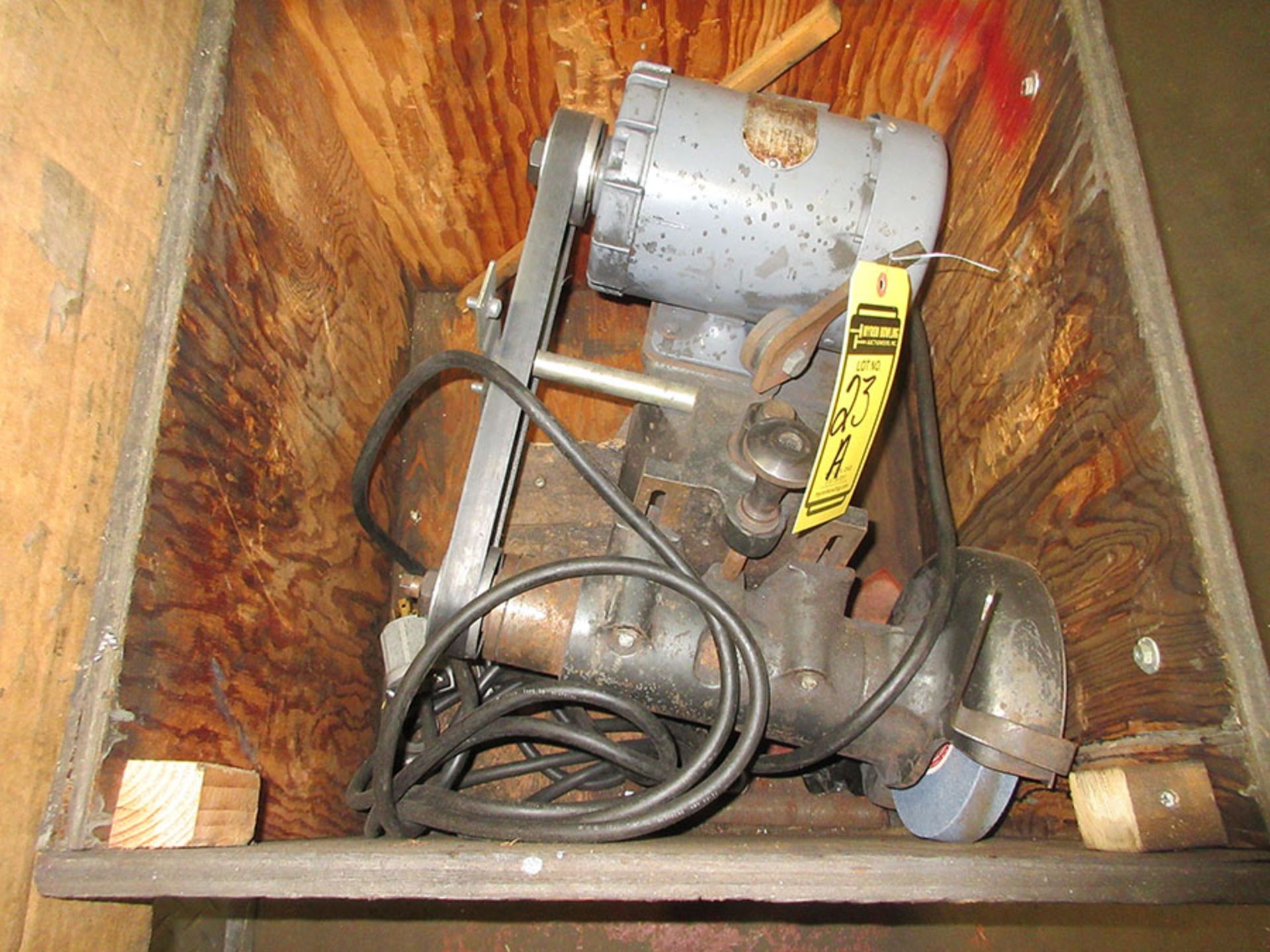 DUMORE TOOL POST GRINDER