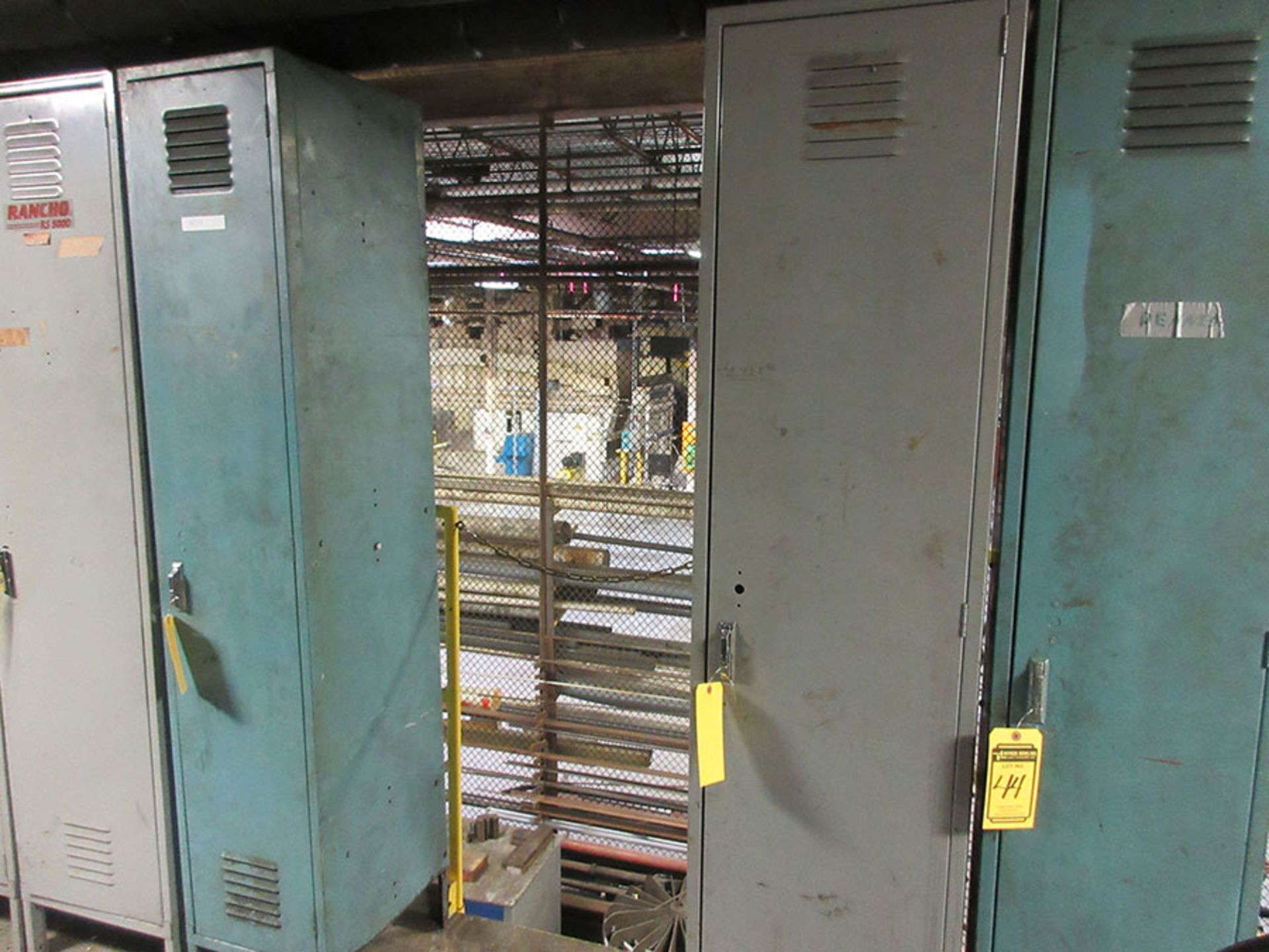 CONTENT ON MEZZANINE; LOCKERS, ROTARY PARTS BINS, AND PLUMBING SUPPLIES - Image 6 of 7