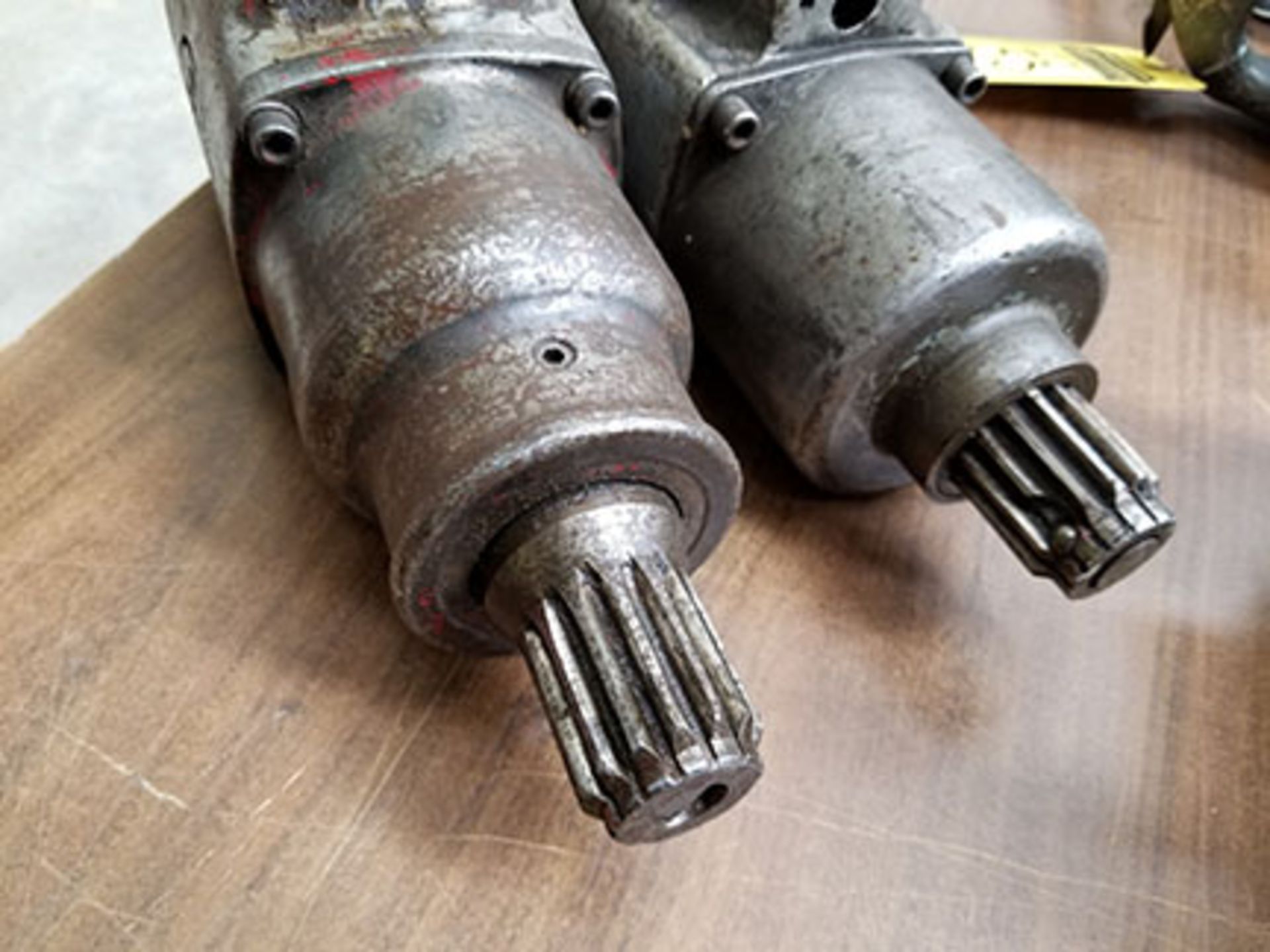 (2) CHICAGO PNEUMATIC IMPACT WRENCHES, 1 1/2 SPLINE DRIVE - Image 4 of 4