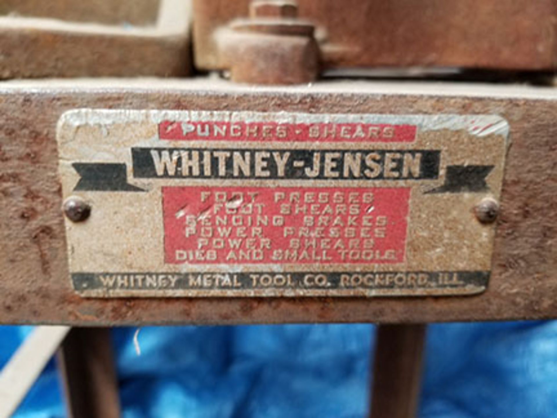 (2) WHITNEY MANUAL SHEAR, OLD PEDESTAL VISE, AND NOTCHER/BENDER - Image 7 of 12