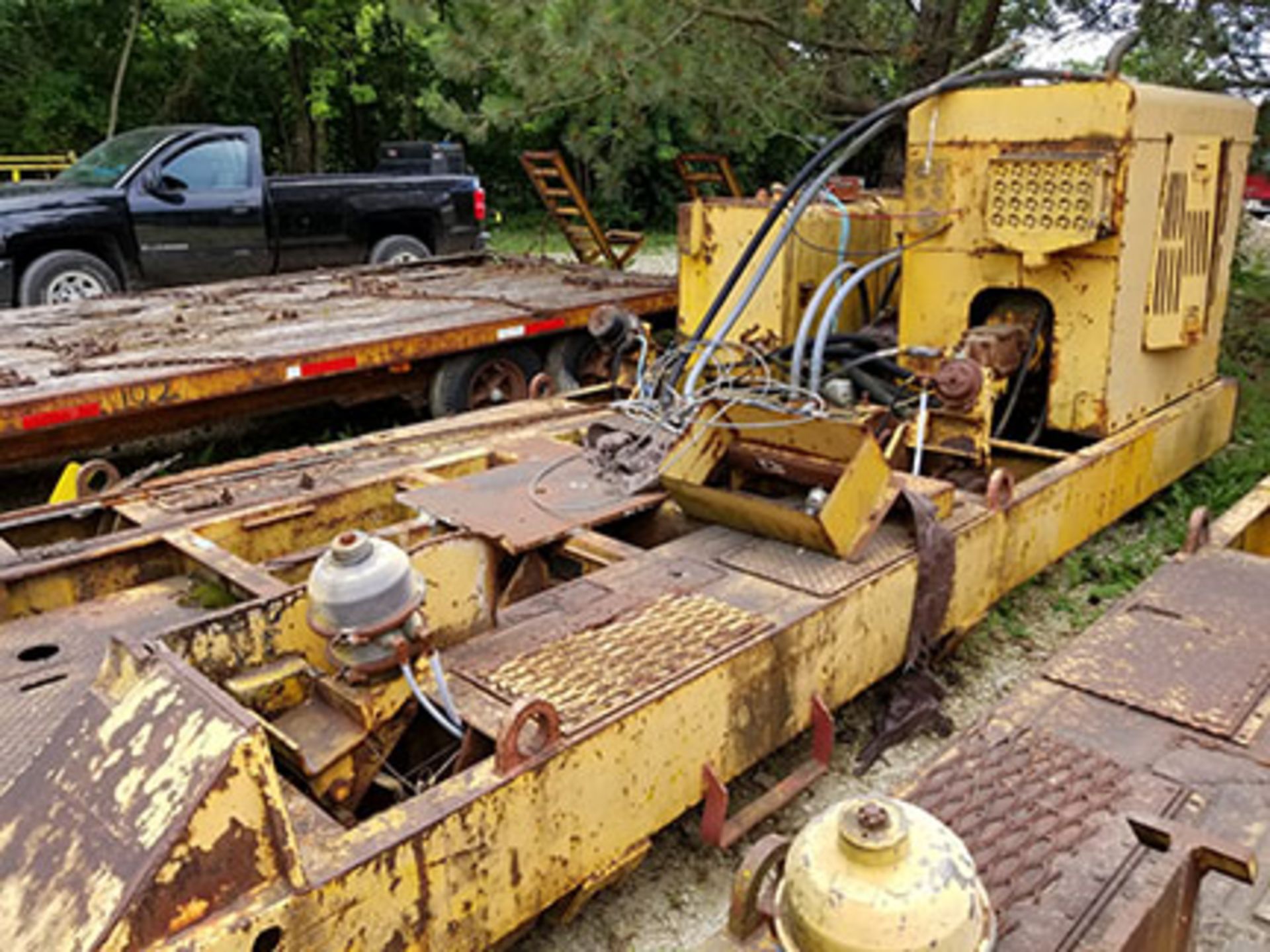 CSX RAIL TRANSPORT CARRIAGE CART, 17’ X 7’ WITH GM MOTOR - Image 5 of 7