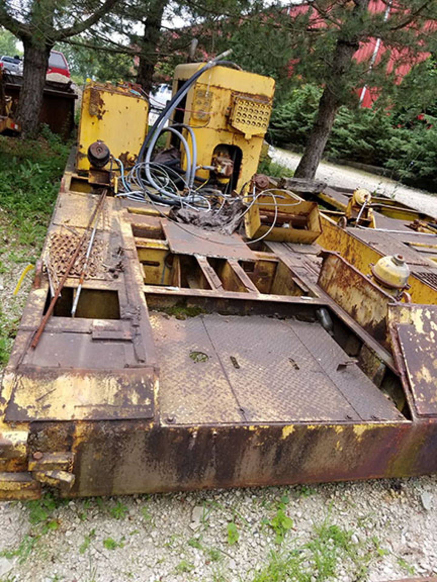 CSX RAIL TRANSPORT CARRIAGE CART, 17’ X 7’ WITH GM MOTOR - Image 2 of 7