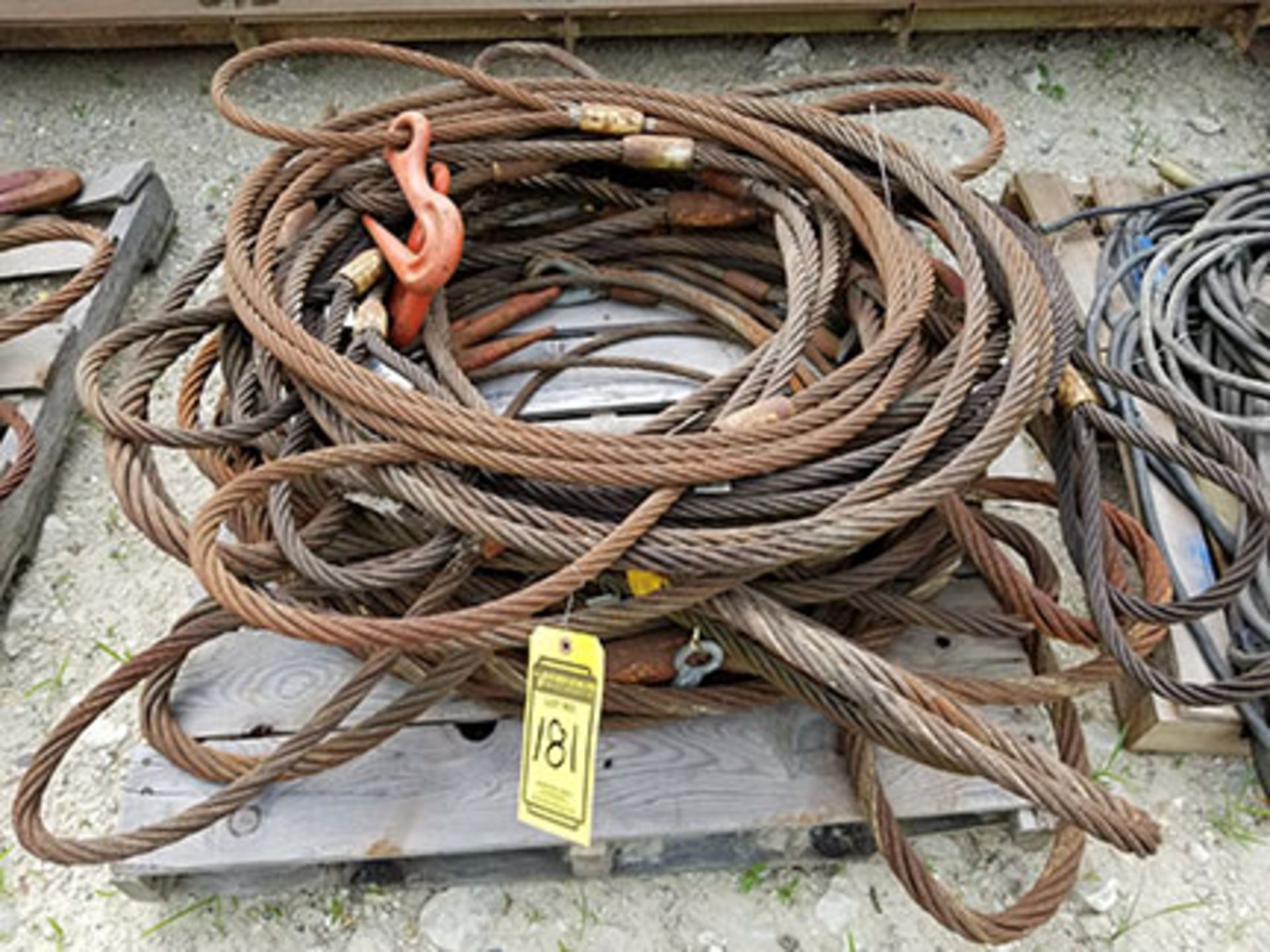 PALLET OF BRAIDED CABLE SLINGS – SOME WITH HOOKS