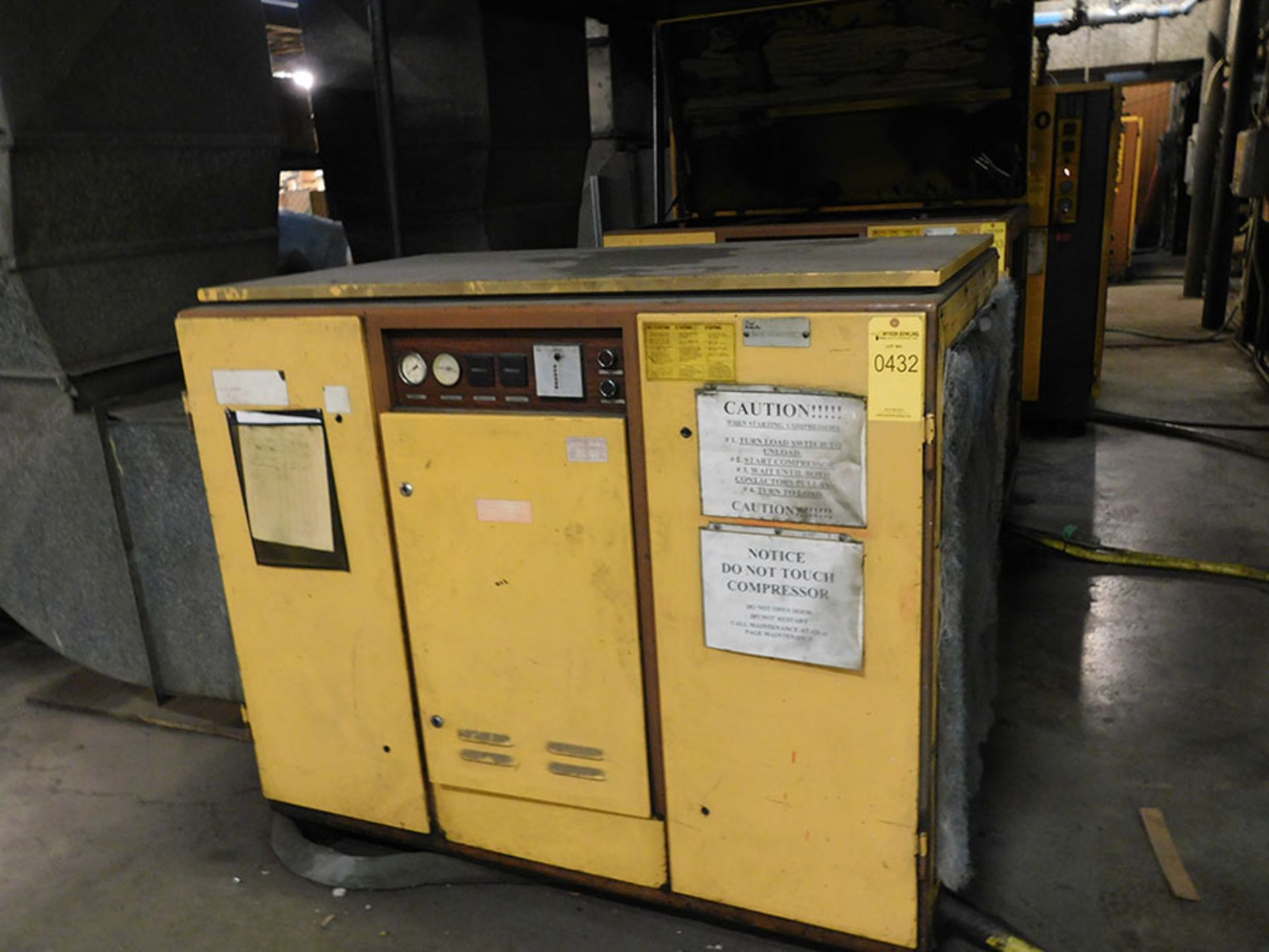 KAESER BS60 AIR COMPRESSOR; 70,352 HOURS