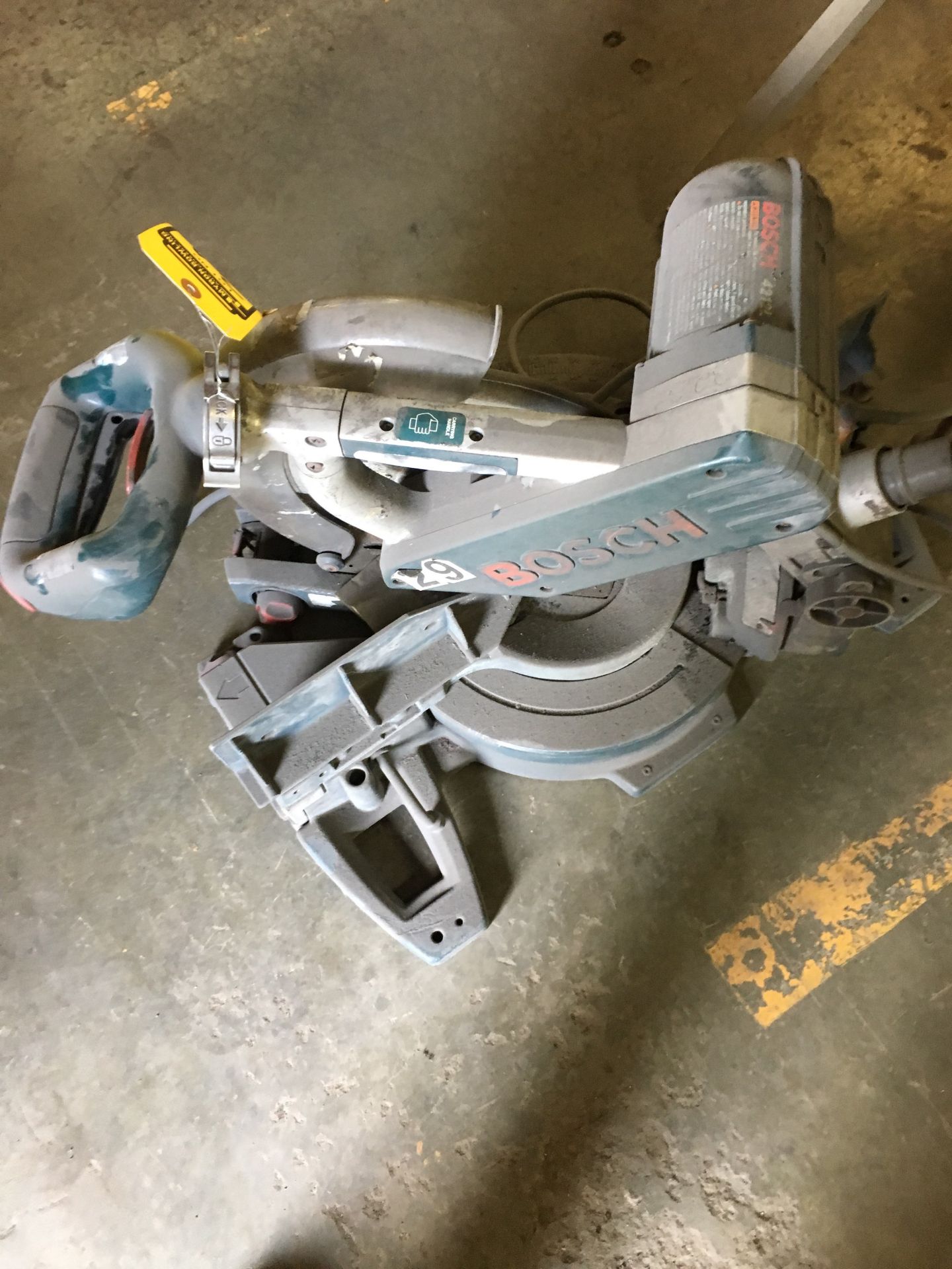 BOSCH 4212L 12'' SLIDING COMPOUND MITER SAW