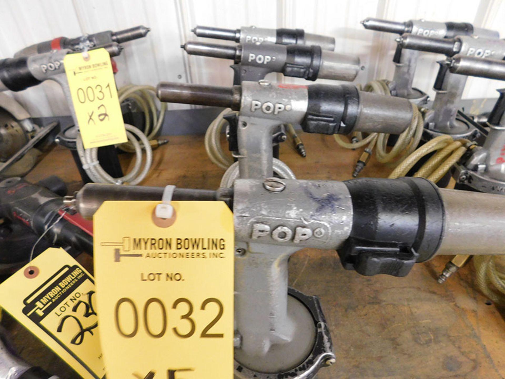 (5) PNEUMATIC POP RIVET GUNS