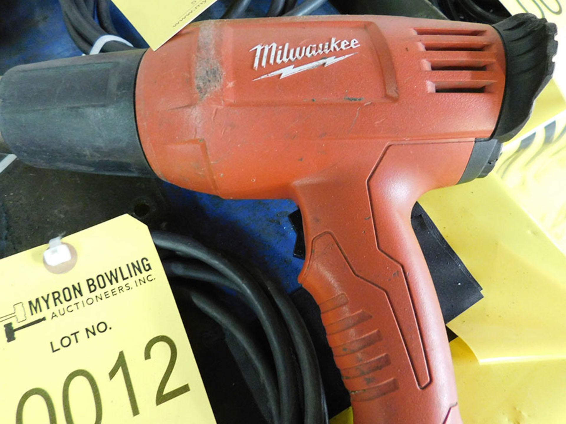 MILWAUKEE HEAT GUN