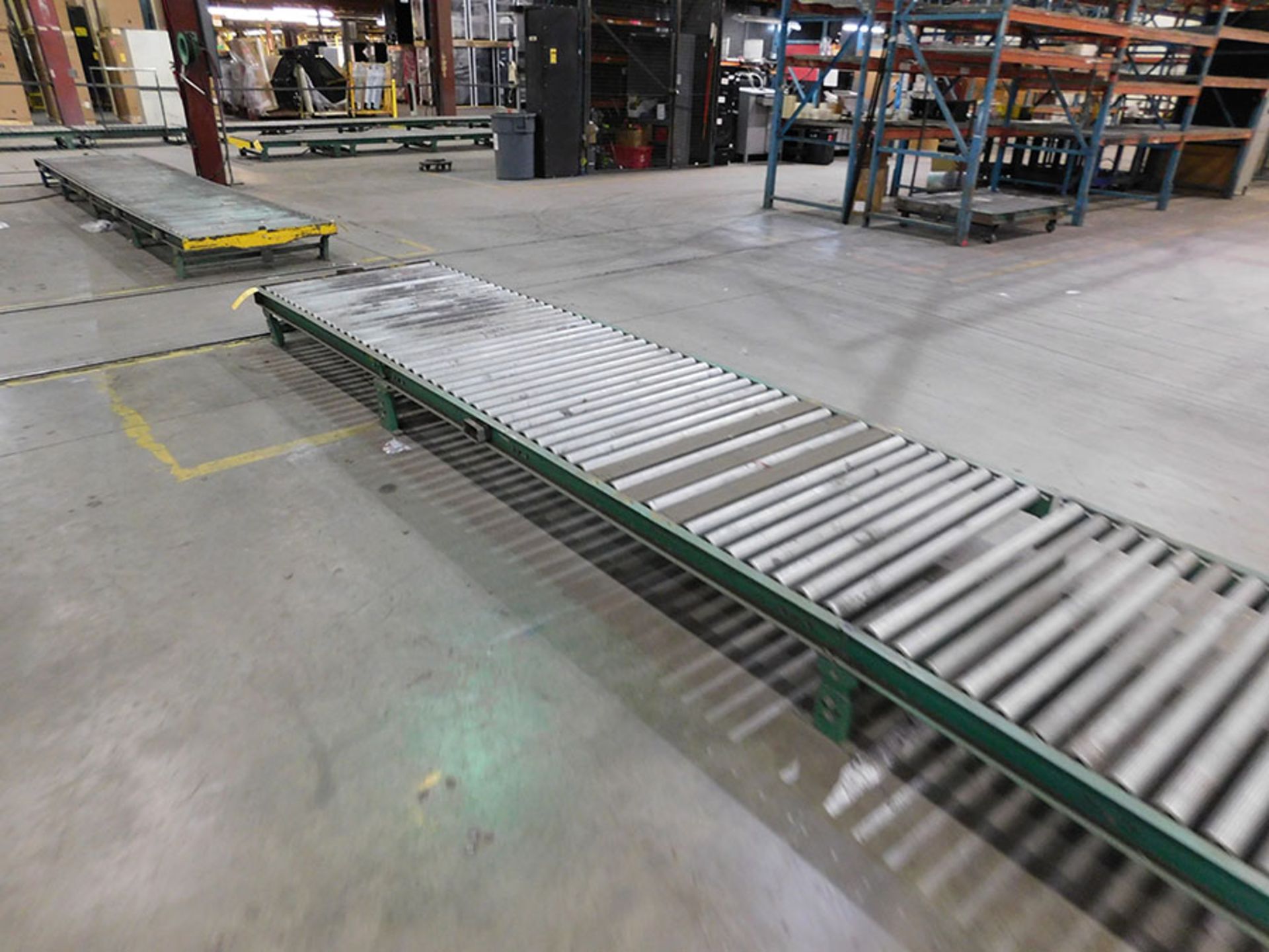 ALL 42'' ROLLER CONVEYOR ON RIGHT HAND SIDE OF AREA - Image 3 of 3