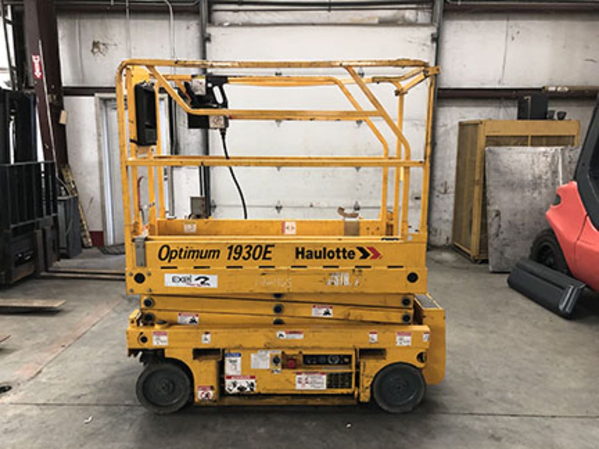 2012 HAULOTTE 19’ SCISSOR LIFT, MODEL: 1930E, 500-LB. CAPACITY, 30” WIDE DECK, S/N: CE500188, 2-