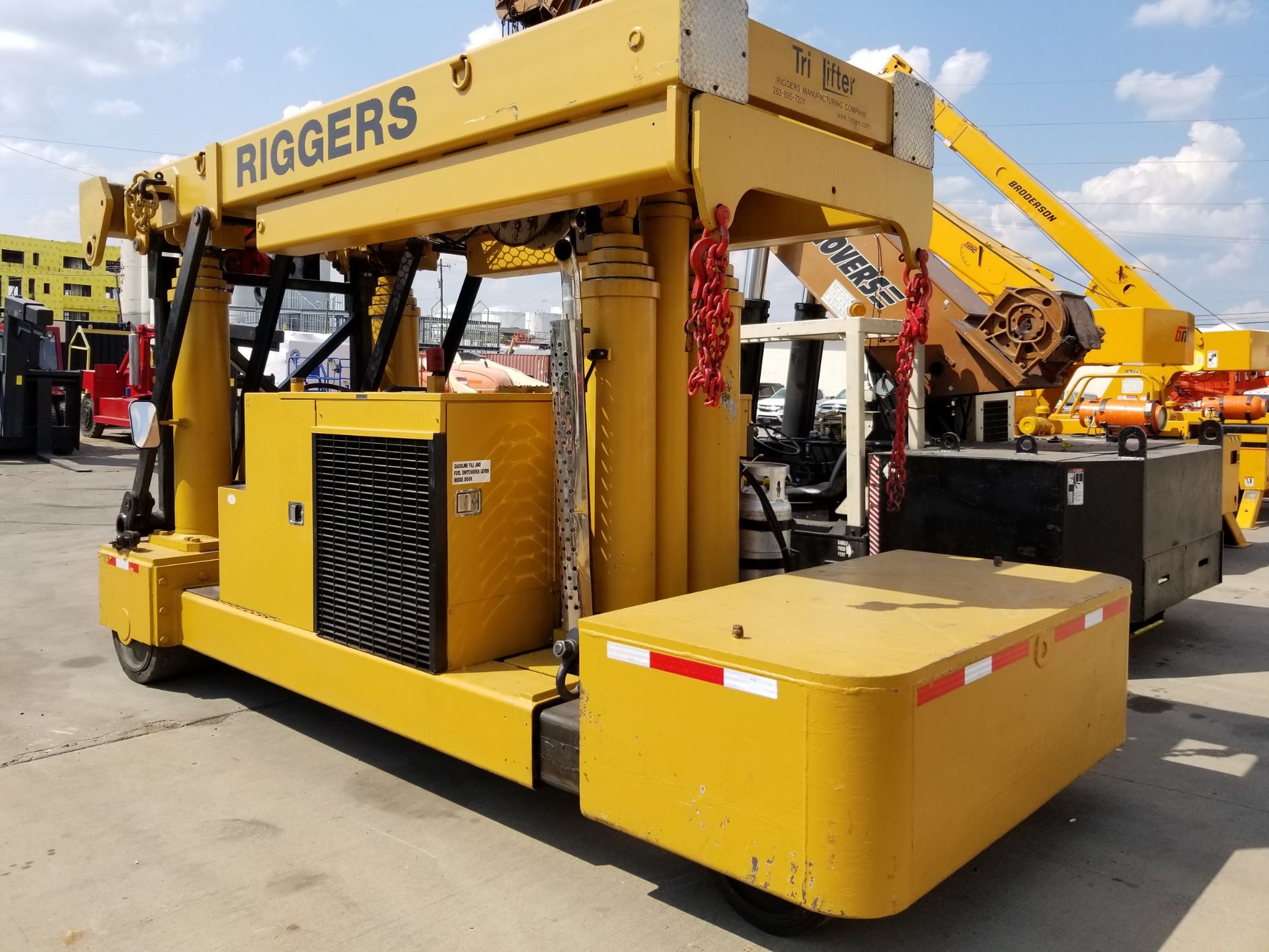 2000 RIGGERS TL150BW 75-TON HYDRAULIC TRILIFTER CARL CONTROL SYSTEM; DUAL FUEL, S/N 70022, 1,626 - Image 3 of 5