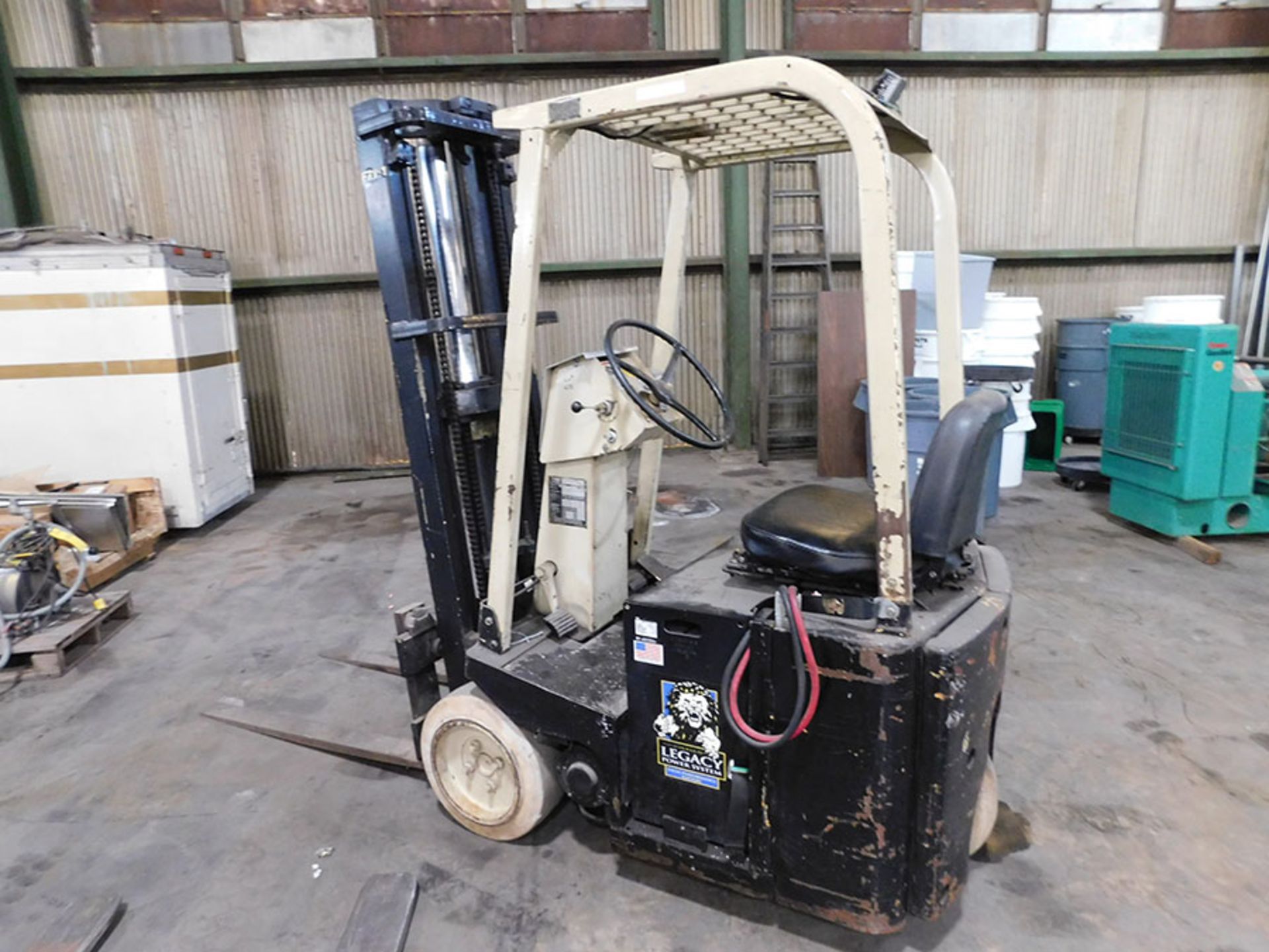 CLARK TW25B 2,000 LB. ELECTRIC FORKLIFT; 3-STAGE MAST, 189'' LIFT HEIGHT, 48'' FORKS, SOLID TIRES