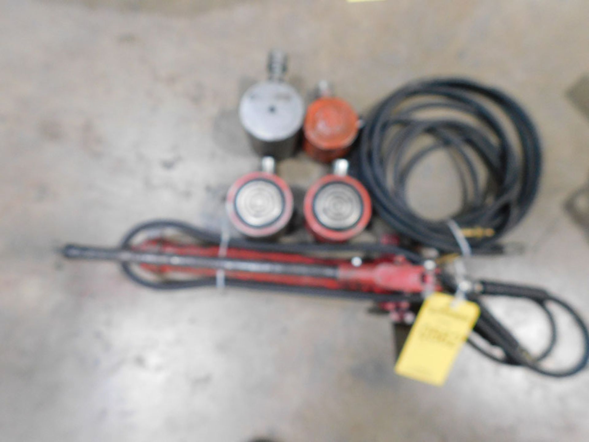 HYDRAULIC PUMP UNIT & (4) BOTTLE JACKS