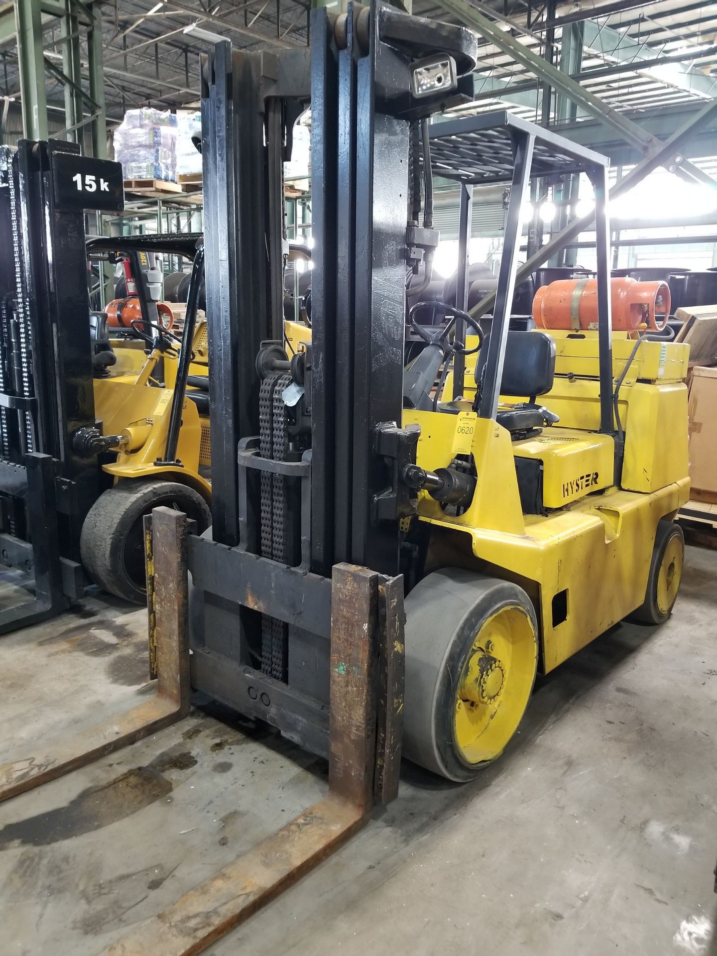 HYSTER S135XL2 EXTENDED FORKLIFT WITH ADDED COUNTERWEIGHT, 3-STAGE MAST, 178'' LIFT HEIGHT, LP - Image 2 of 4