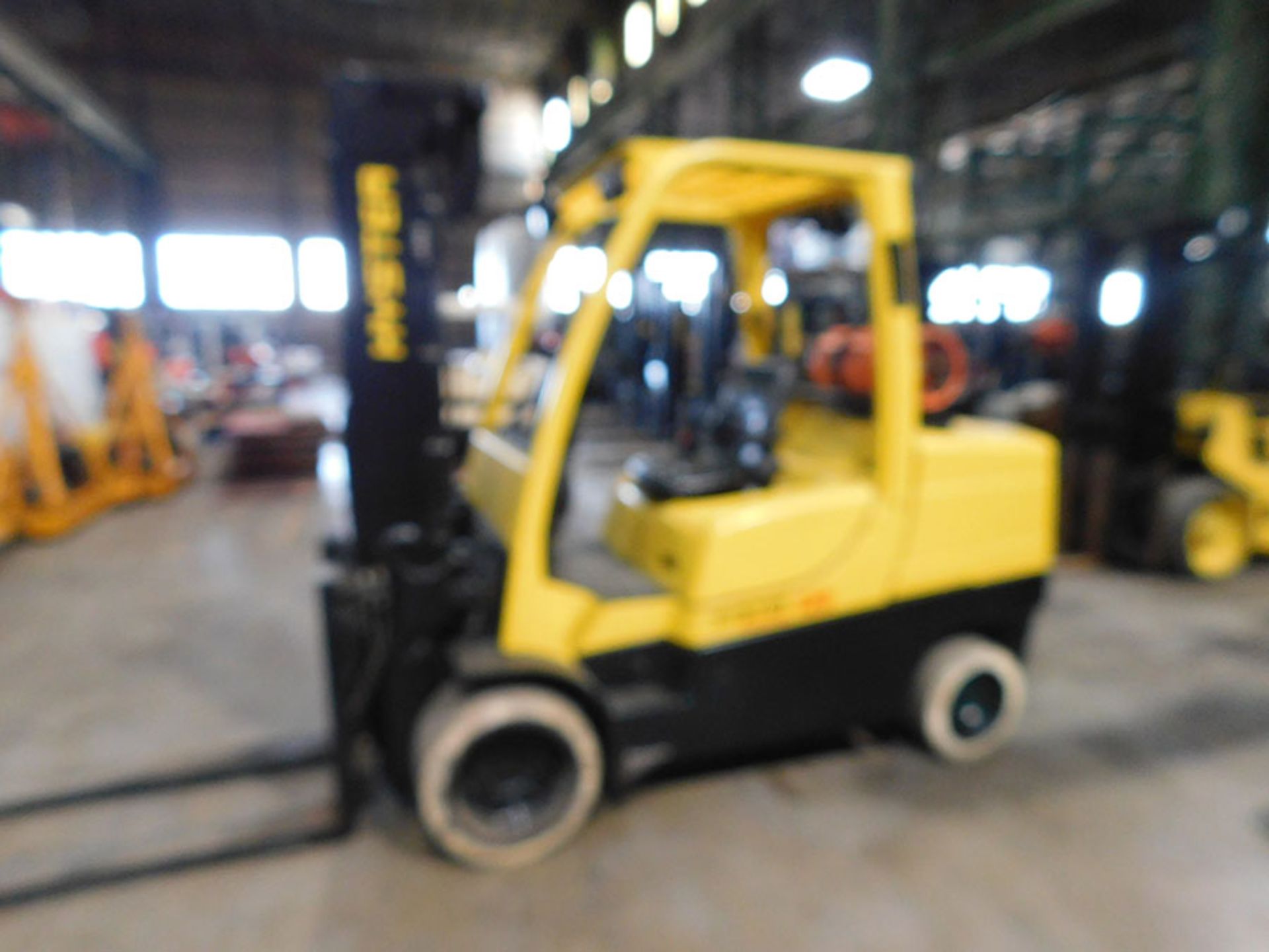 2012 HYSTER S120FT 12,000 LB. FORKLIFT; 3-STAGE MAST, 185'' LIFT HEIGHT, LPG, SOLID TIRES, 6' FORKS