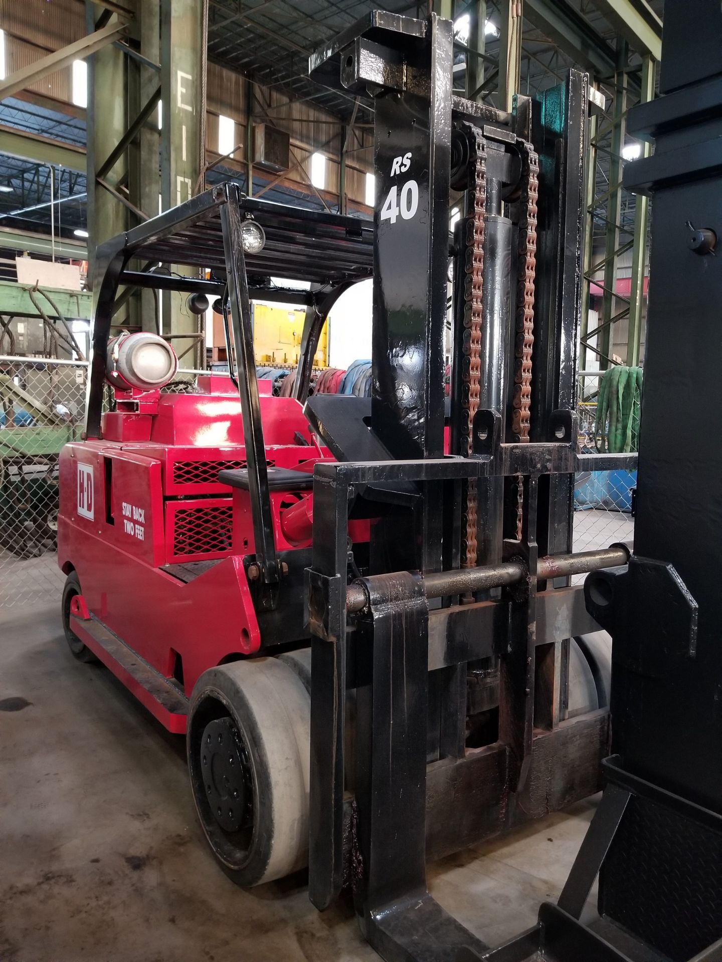 1995 ROYAL RS40 40,000 LB. FORKLIFT; 2-STAGE MAST, 95'' LIFT HEIGHT, 8' FORKS, DUAL FUEL, NEW - Image 3 of 3