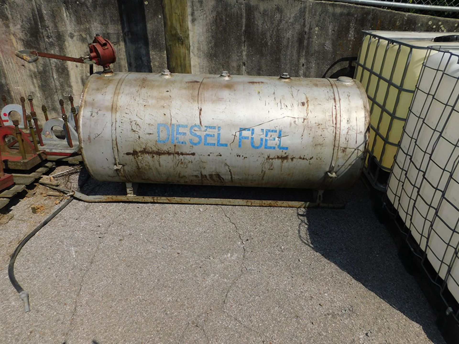 200-GALLON DIESEL TANK