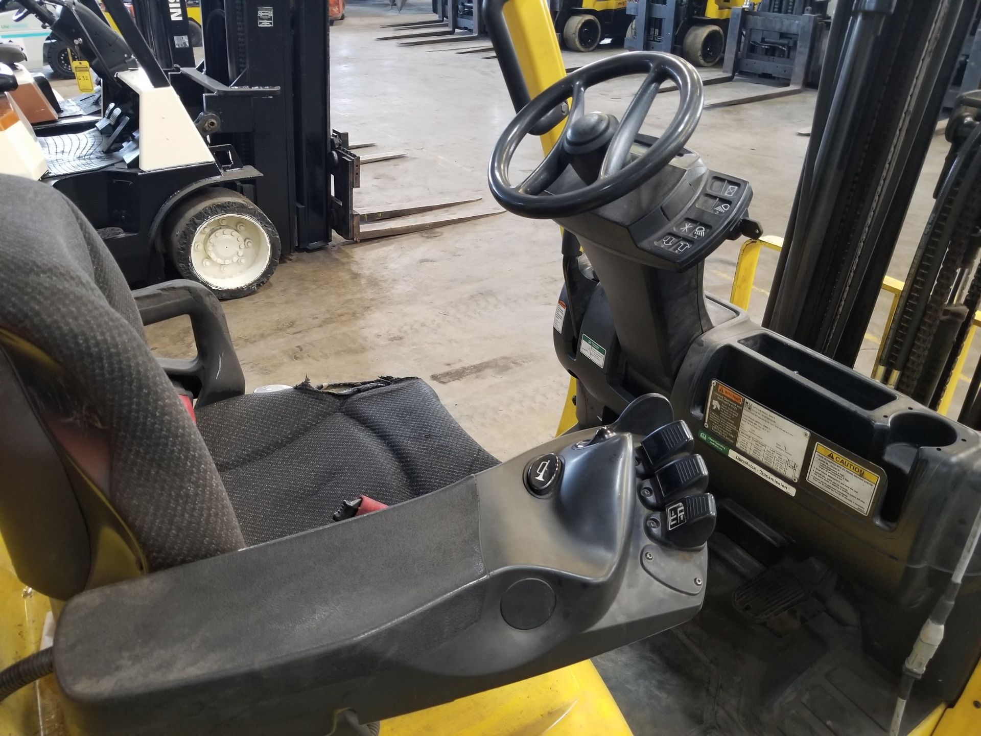 2014 HYSTER 5,000 LB. CAPACITY FORKLIFT; MODEL S50FT, S/N G187V03292M, 11,607 HOURS, 3-STAGE MAST - Image 4 of 4