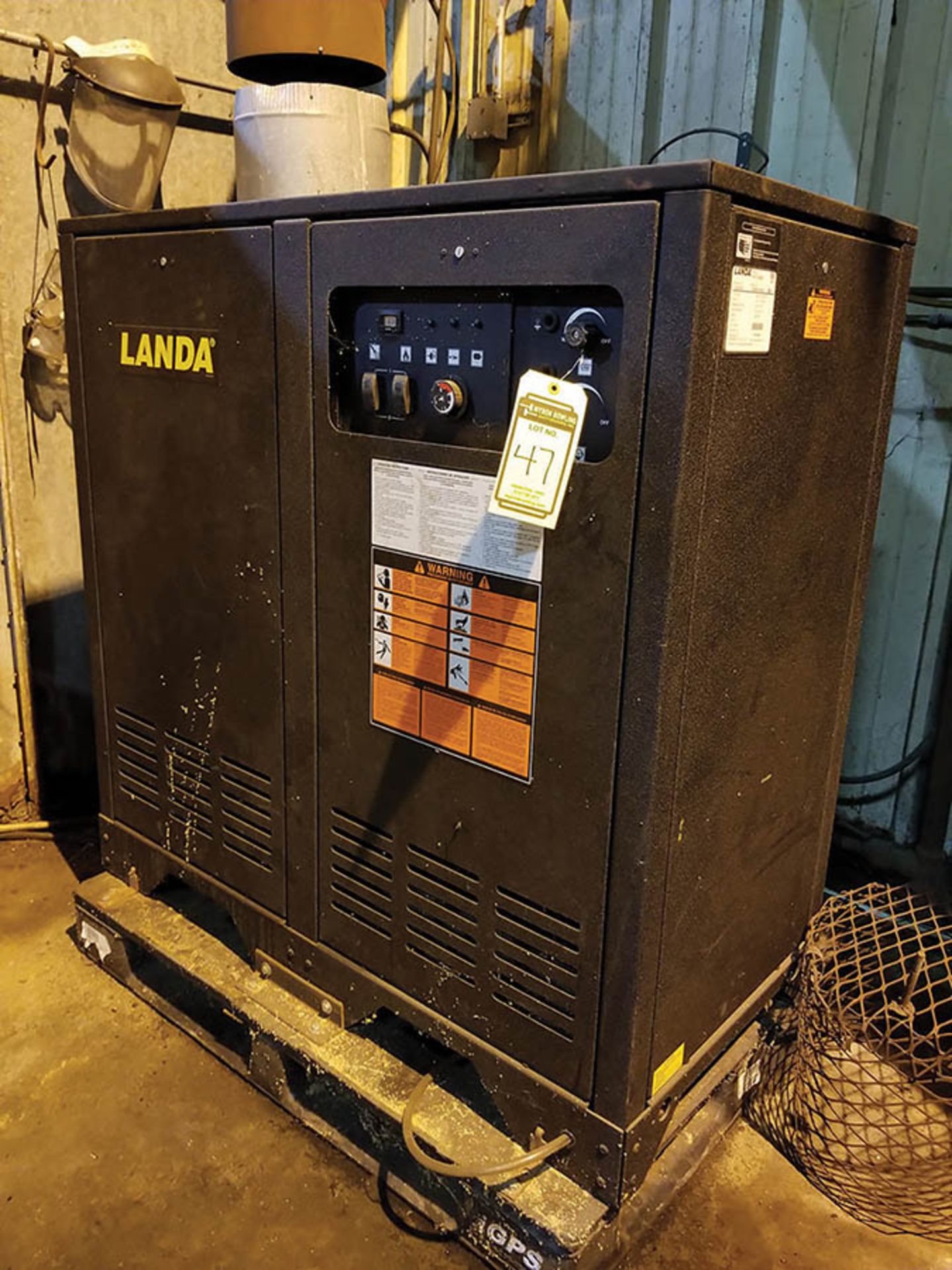 LANDA FURNACE HEATER; NATURAL GAS, MODEL ENG4-22024C, 364,000 BTU, 240° MAX, 2,200 PSI, S/N - Image 2 of 5