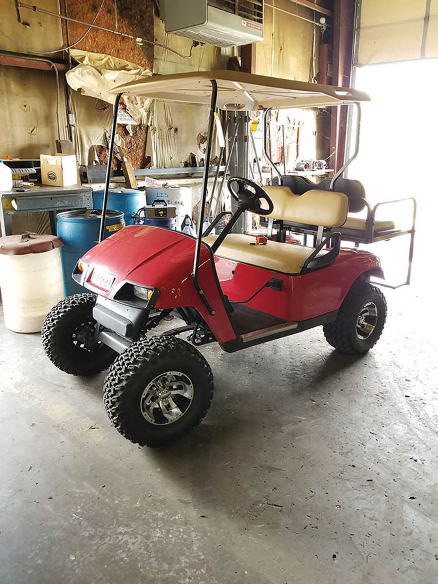 EZ-GO ELECTRIC GOLF CART; 48V WITH CHARGER, 4 PASSENGER, FOLD DOWN SEAT, LIFT KIT, HEADLIGHTS, BRAKE - Image 2 of 10