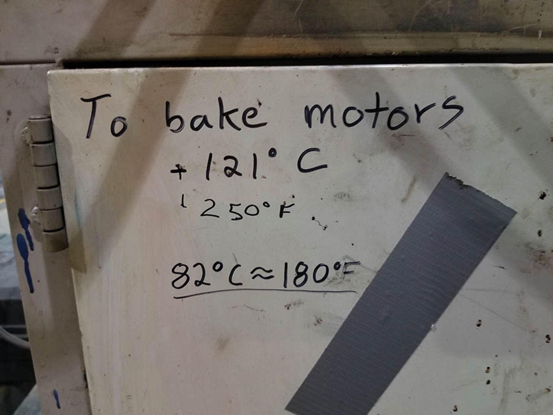 VWR MOTOR BAKE OVEN; 180° F - Image 4 of 4