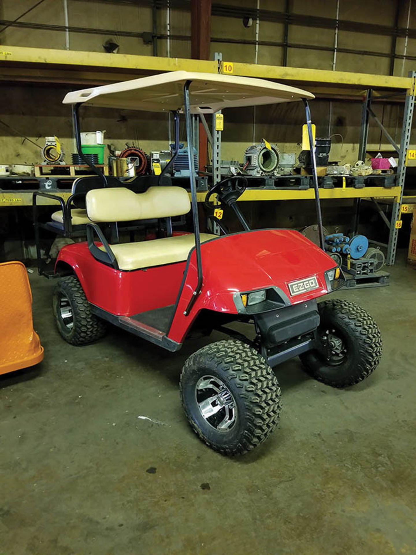 EZ-GO ELECTRIC GOLF CART; 48V WITH CHARGER, 4 PASSENGER, FOLD DOWN SEAT, LIFT KIT, HEADLIGHTS, BRAKE - Image 10 of 10