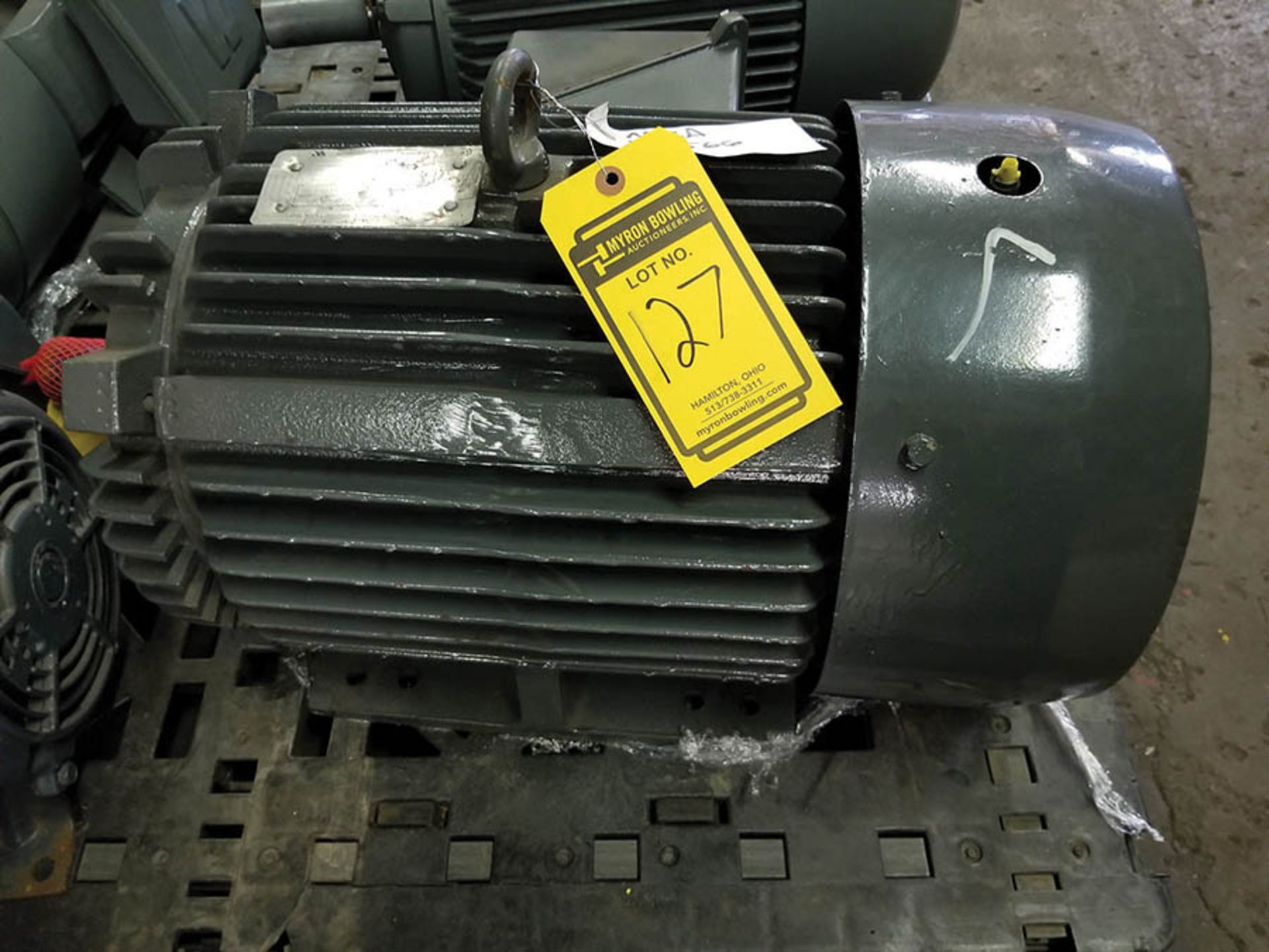 25-HP ELECTRIC INDUCTION MOTOR; 3,515 RPM, 575 V, 23 AMP - Image 3 of 5