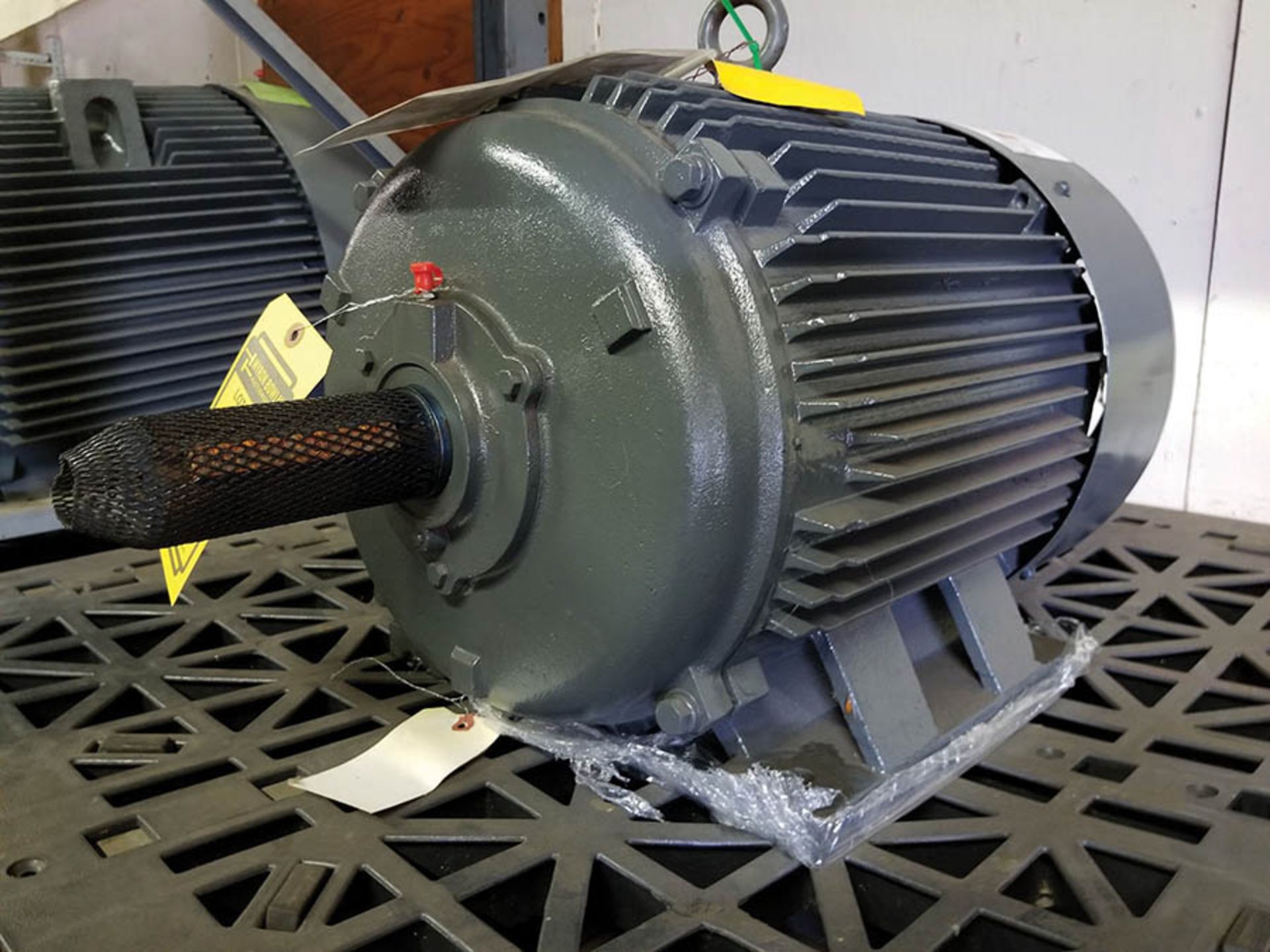 LEESON 40 HP ELECTRIC MOTOR; 1,770 RPM, 208-230/460V, 100-92/46 AMP - Image 5 of 5