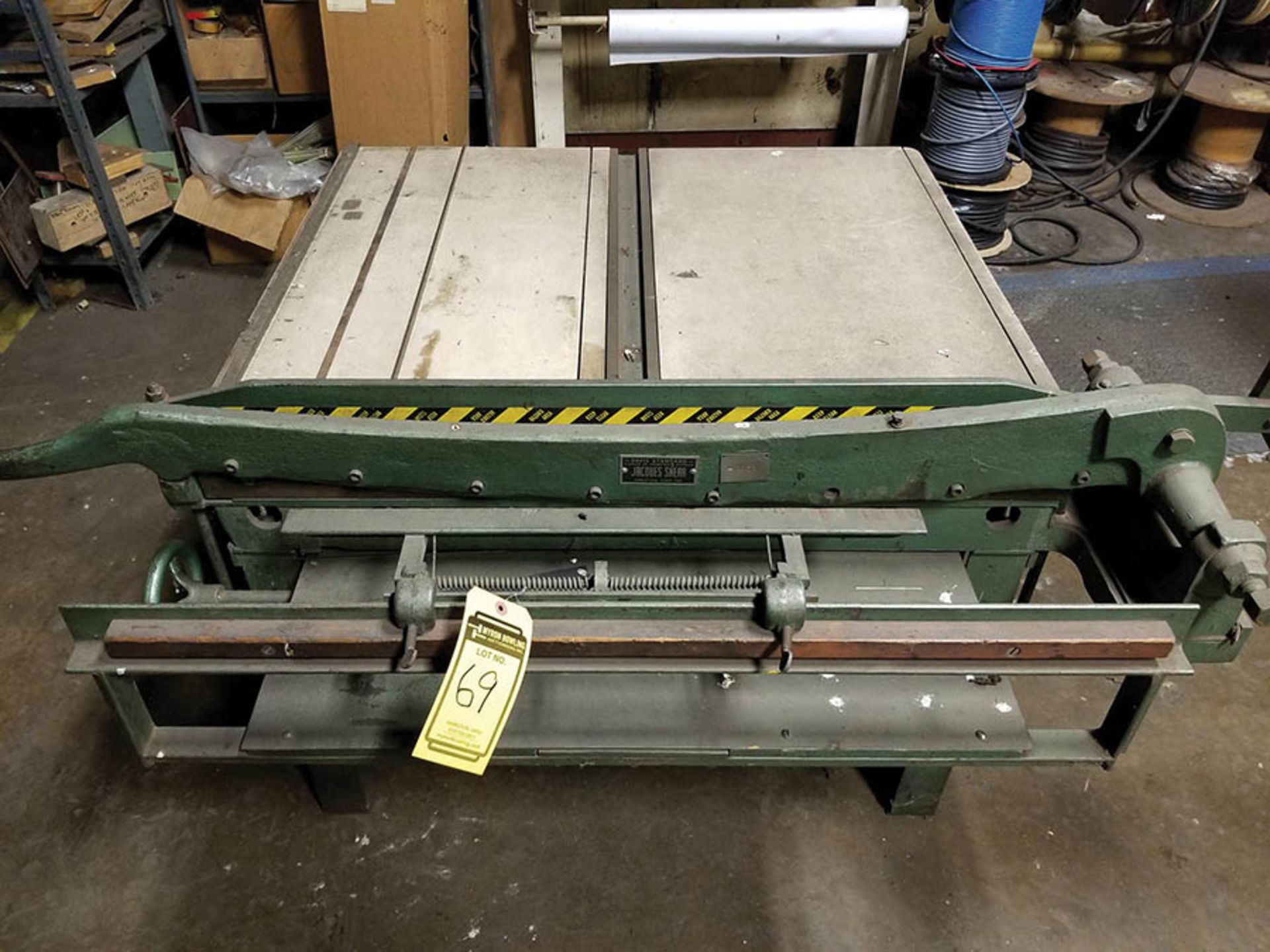 DAVIS STANDARD JACQUES MANUAL SHEAR; 40" UNIVERSAL, S/N H-4917, 40" X 36" TABLE - Image 2 of 6