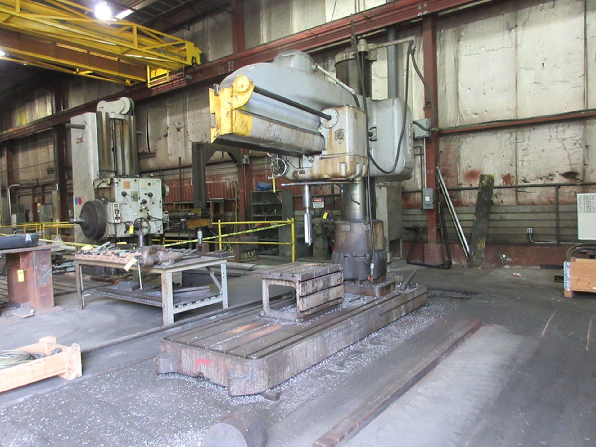 CARLTON RADIAL ARM DRILL; 8' ARM, 19'' COLUMN, 12-1,200 SPINDLE RPM, 50'' X 100'' BASE, 26'' X - Image 2 of 2