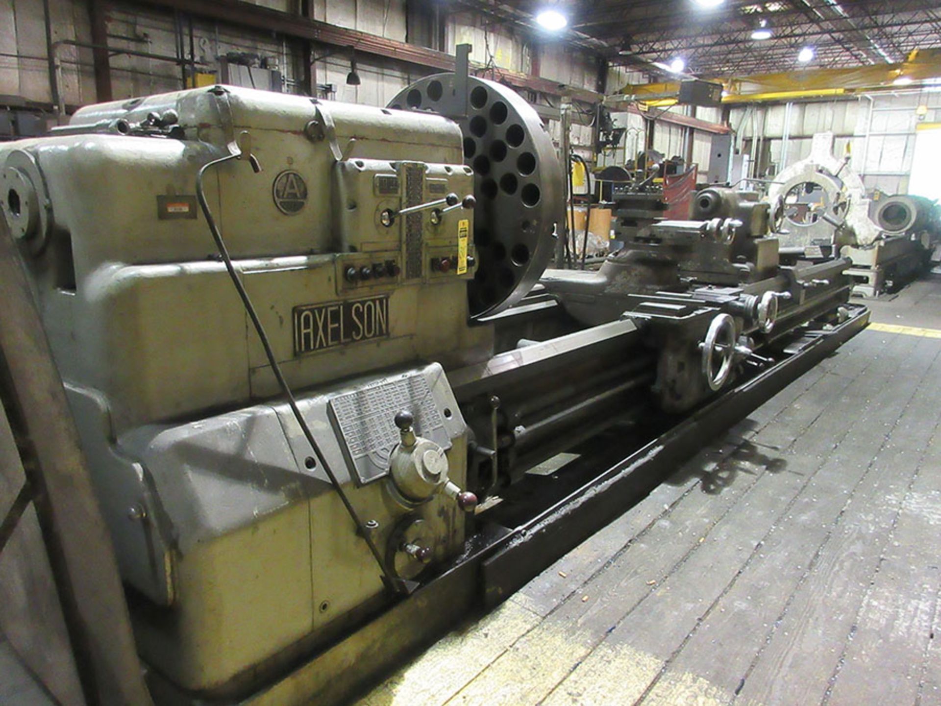 AXELSON GAP BED ENGINE LATHE; 20' BED, 6-750 RPM, SADDLE, SLIDEWAY, TOOL POST, TAILSTOCK, (2) STEADY