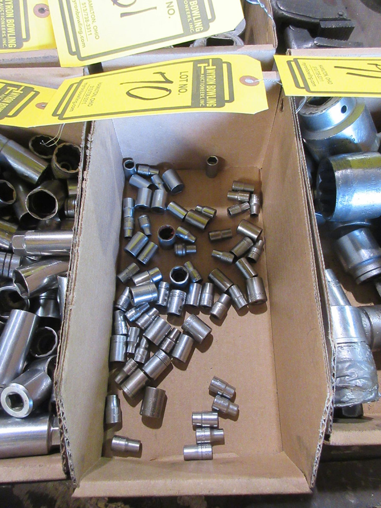 ASSORTED 1/4'' DRIVE SOCKETS