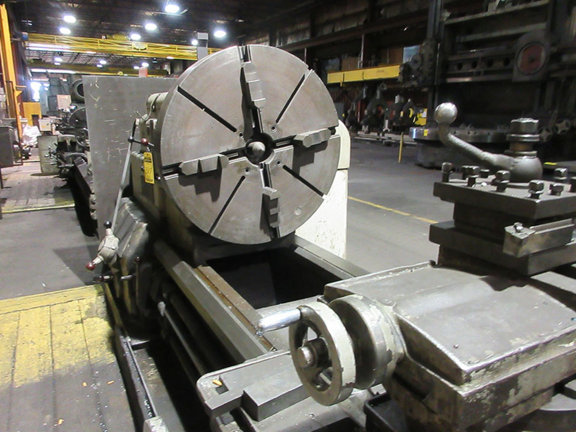 AXELSON GAP BED ENGINE LATHE; 20' BED, 6-750 RPM, SADDLE, SLIDEWAY, TOOL POST, TAILSTOCK, (2) STEADY - Image 3 of 4