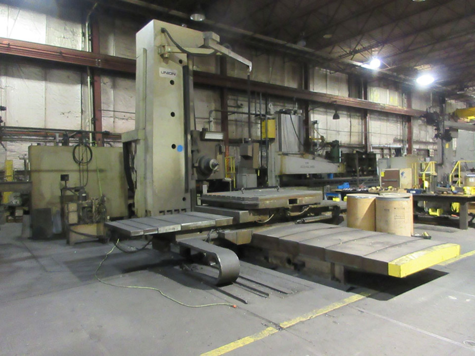 UNION HORIZONTAL CNC BORING MILL; 5,500 LB. TABLE MAX, 5.118''/2.559'' SPINDLE DIA., TRAVELS - X=