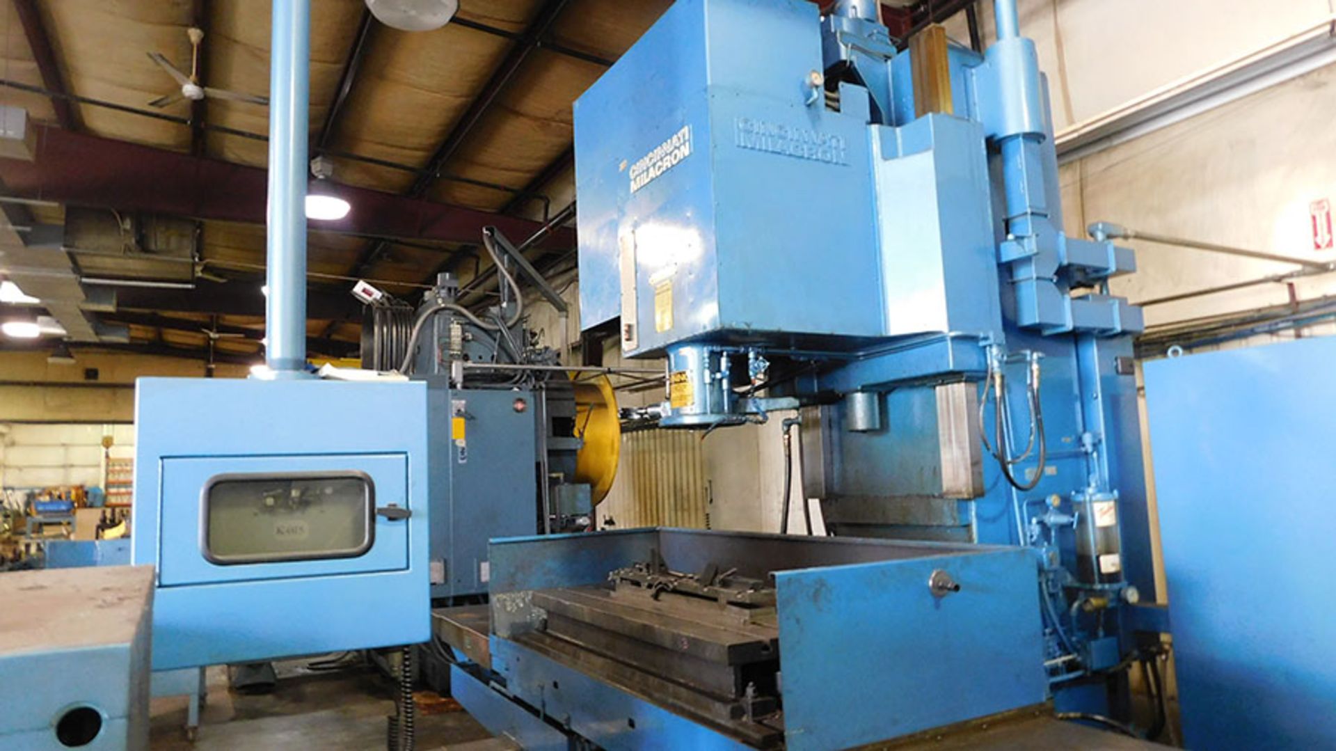 CINCINNATI MILACRON 20VC-1800 NC-CNC VERTICAL MACHINING CENTER, 30-TOOL ATC, VERTICAL TRAVEL Y=32'',