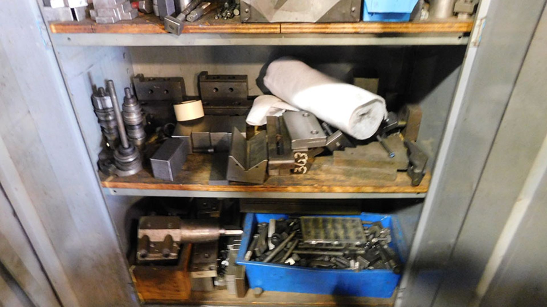 CABINET WITH CONTENTS OF TIE DOWNS