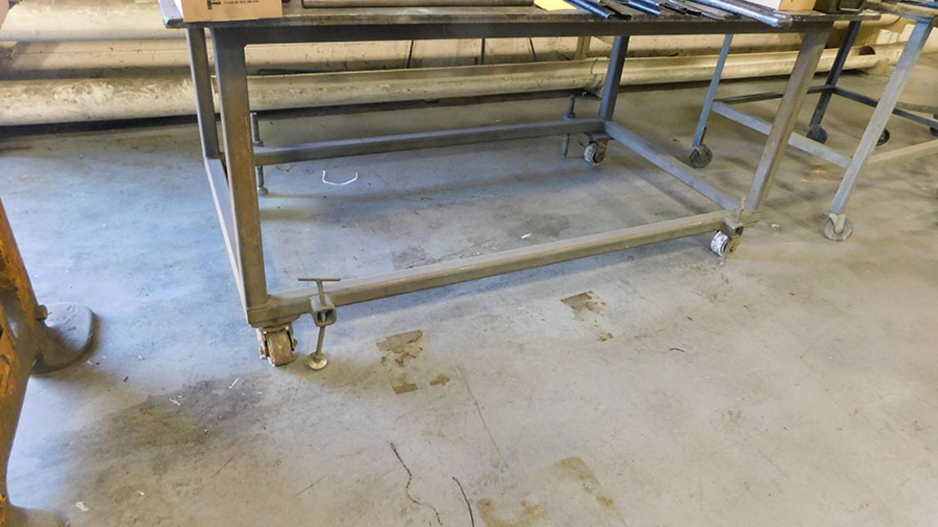 STEEL ROLLING TABLE