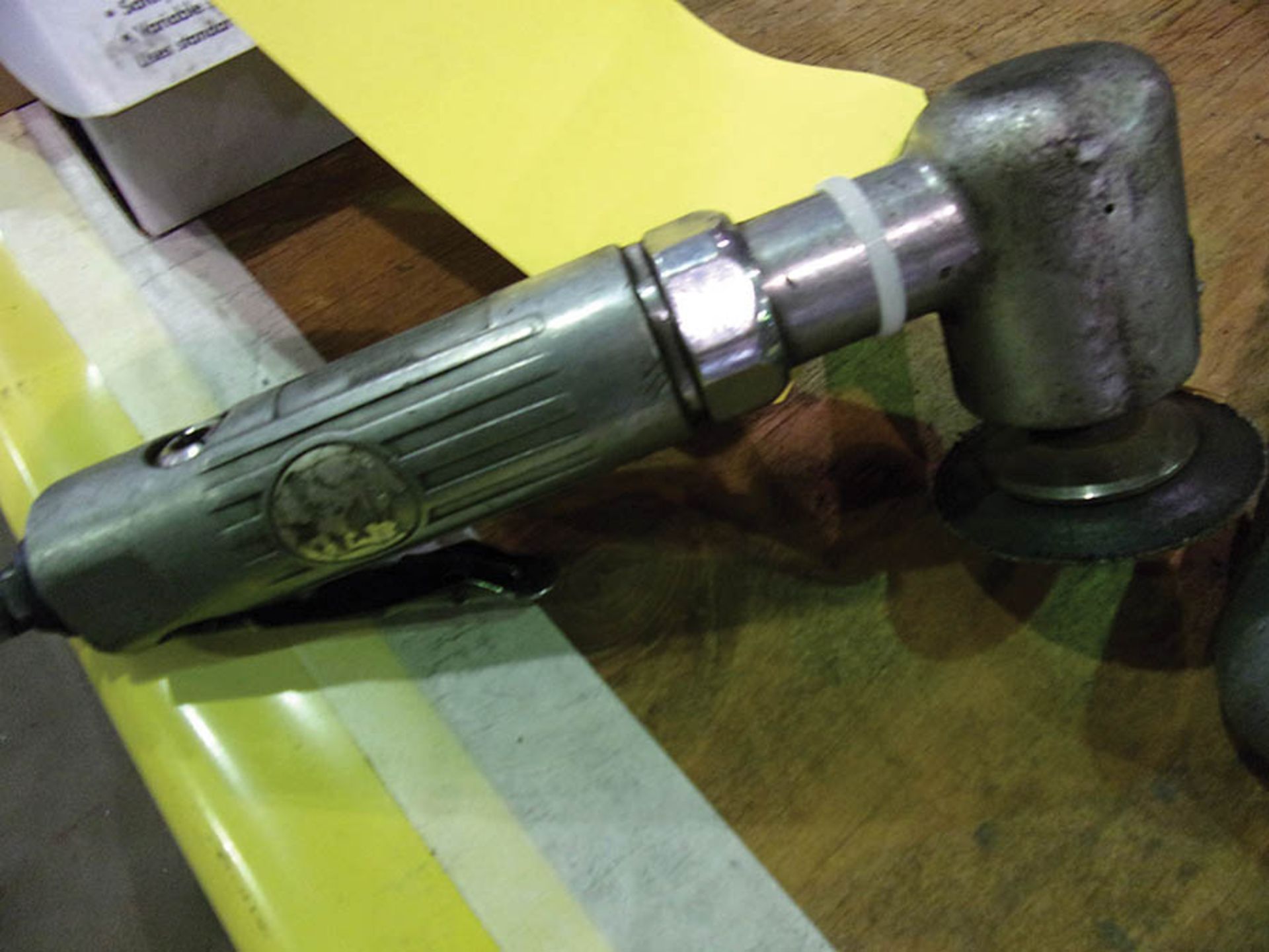 AIR ANGLE GRINDER