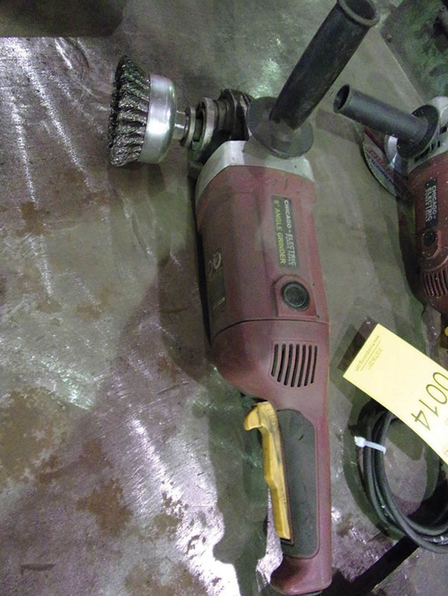 CHICAGO 9'' ANGLE HAND GRINDER